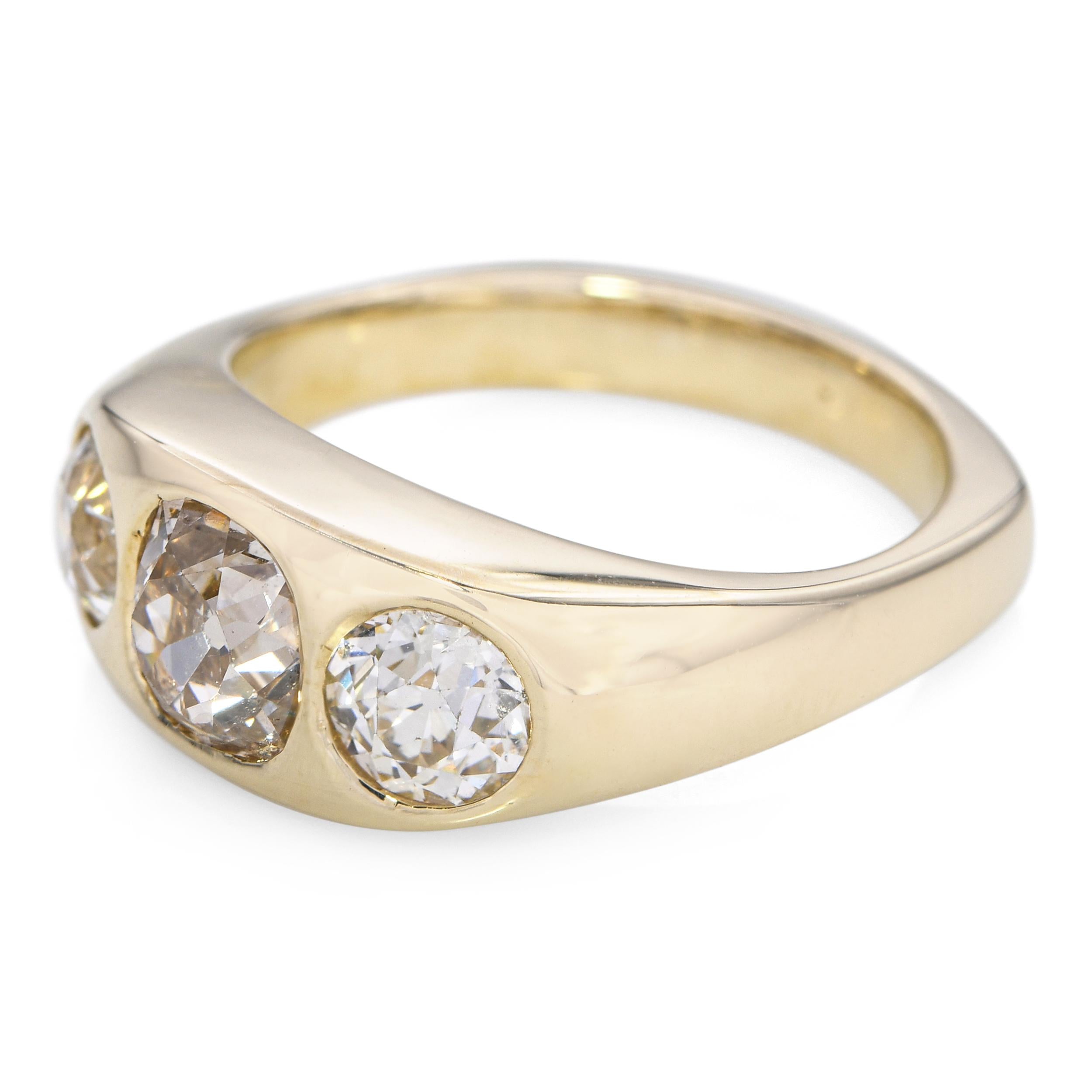 Vintage 14k Yellow Gold 1.90ct Old Euro Cut Diamond 3-Stone Gypsy Ring