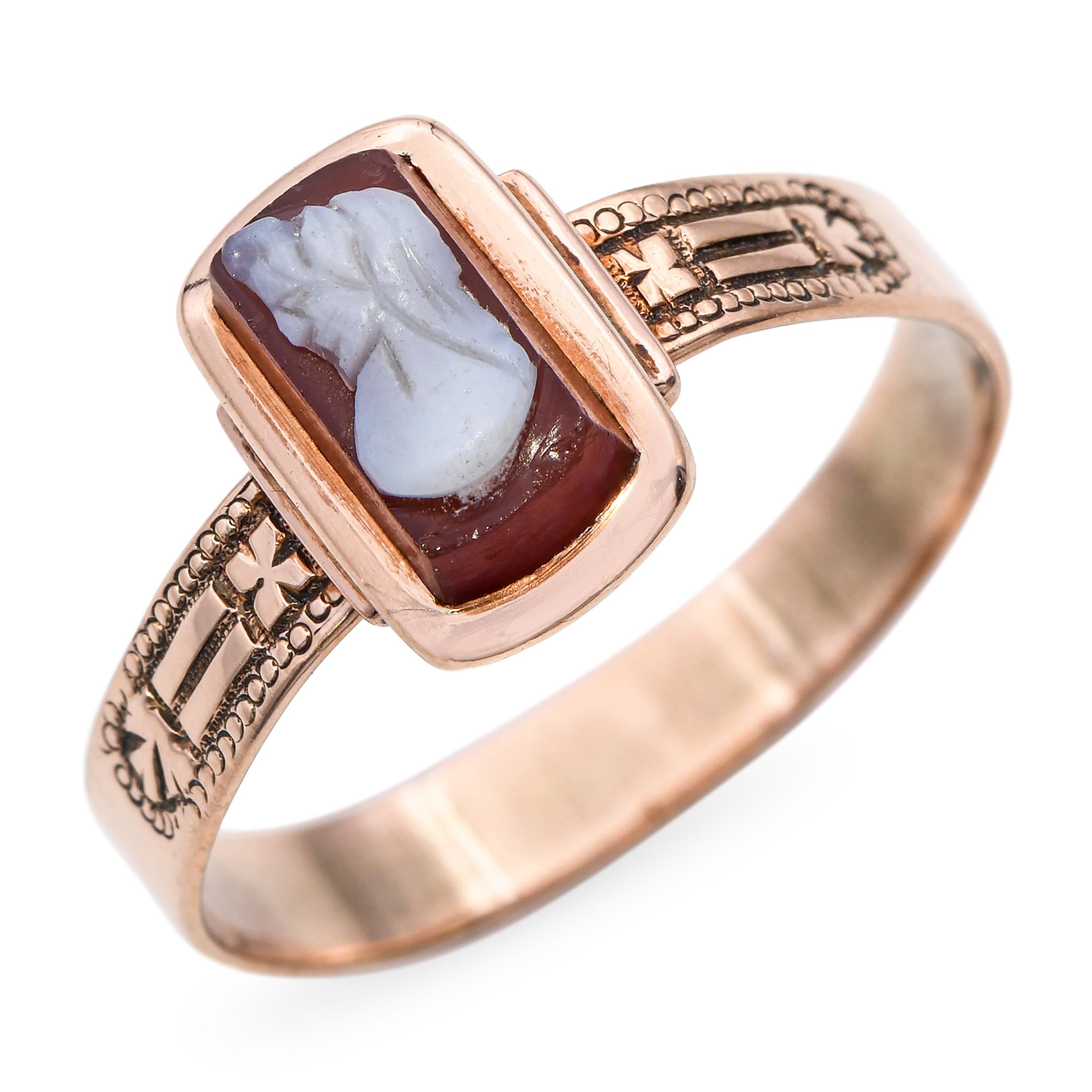 Antique 12k Yellow Gold Agate Hardstone Cameo Ring