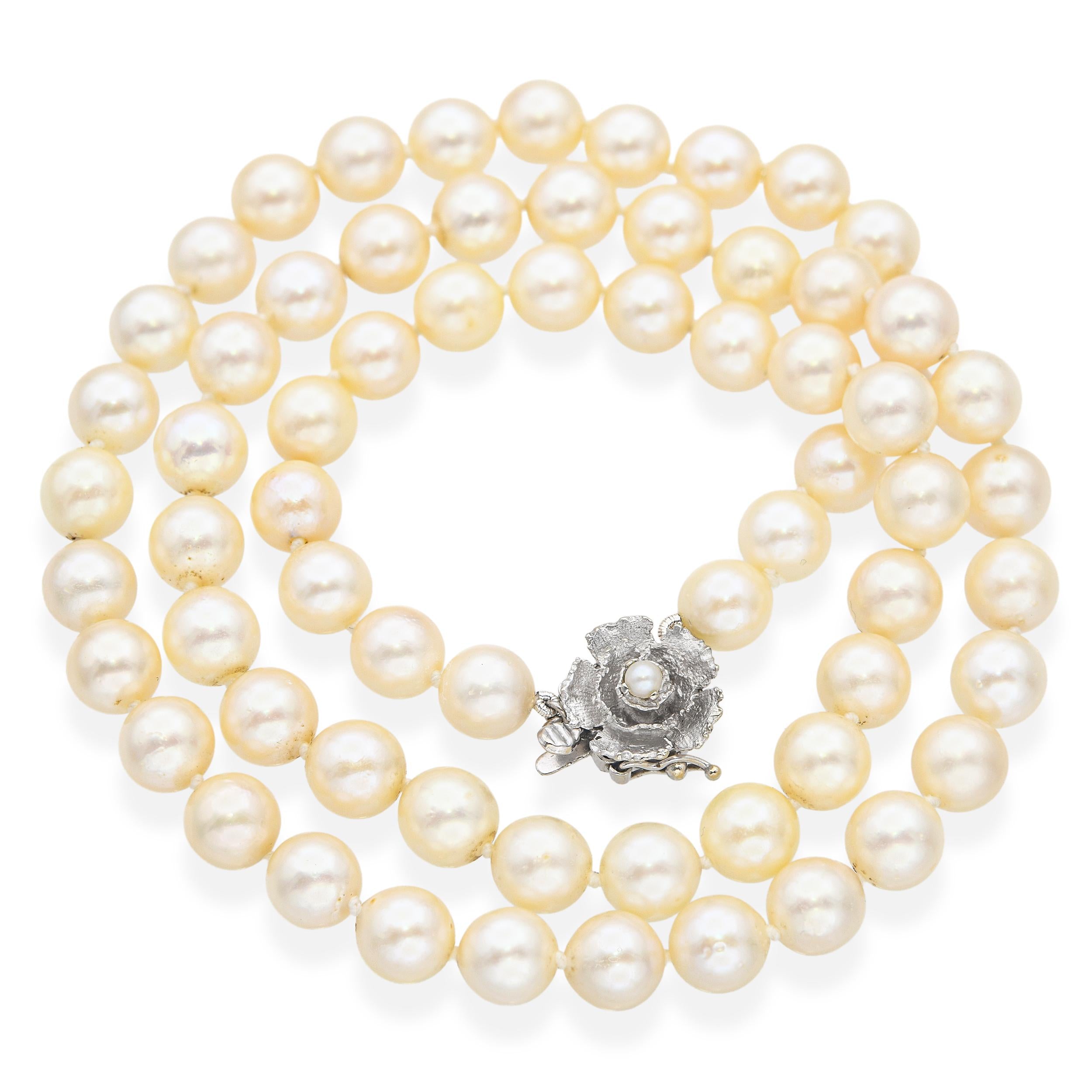 Vintage 14k White Gold Floral Clasp Pearl Strand Necklace