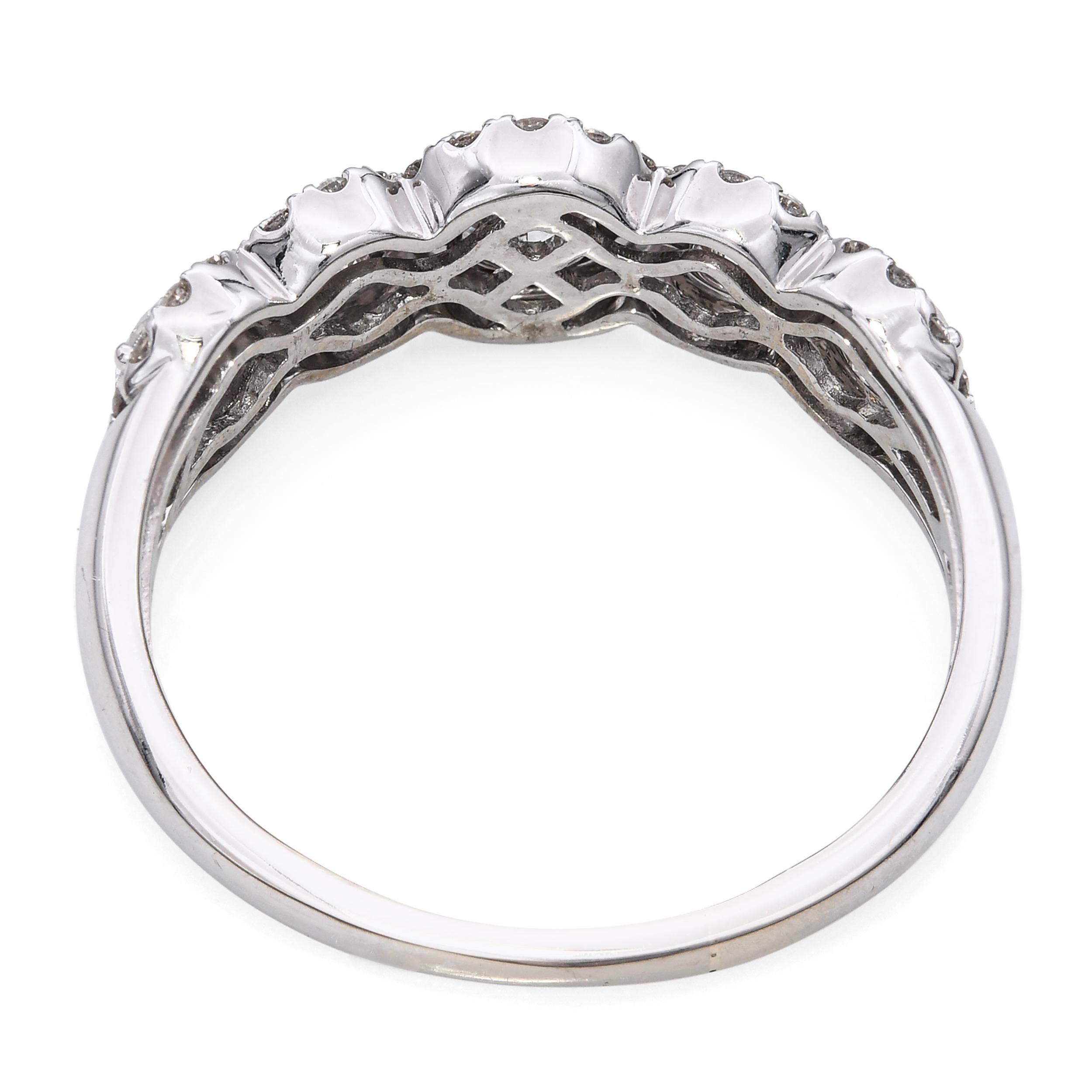 Vintage 14k White Gold 1.35tcw Diamond Cluster Ring