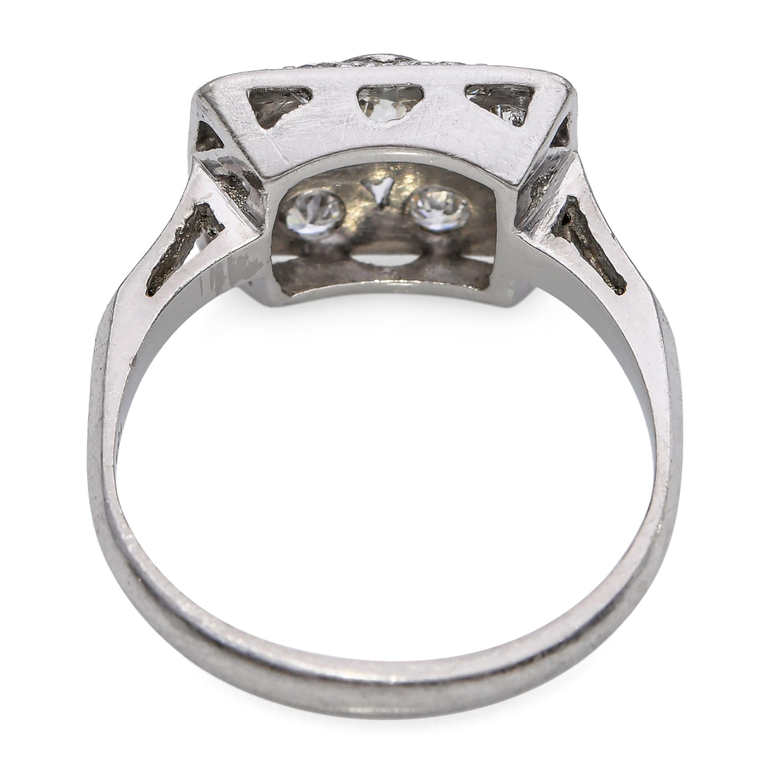 Antique Art Deco Platinum Diamond Ring