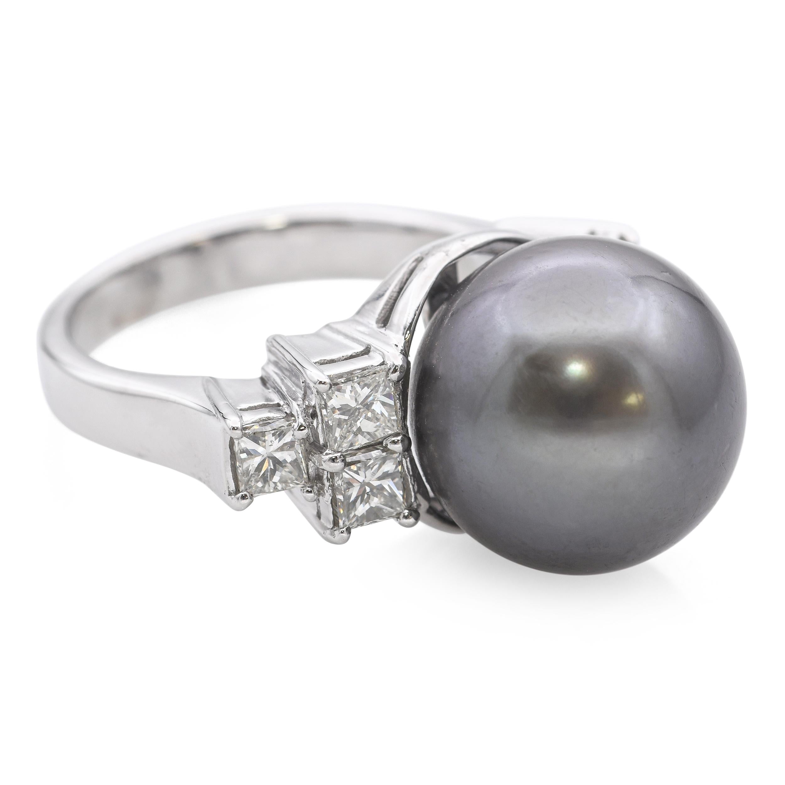 Platinum Tahitian Pearl and 1.01tcw Diamond Ring
