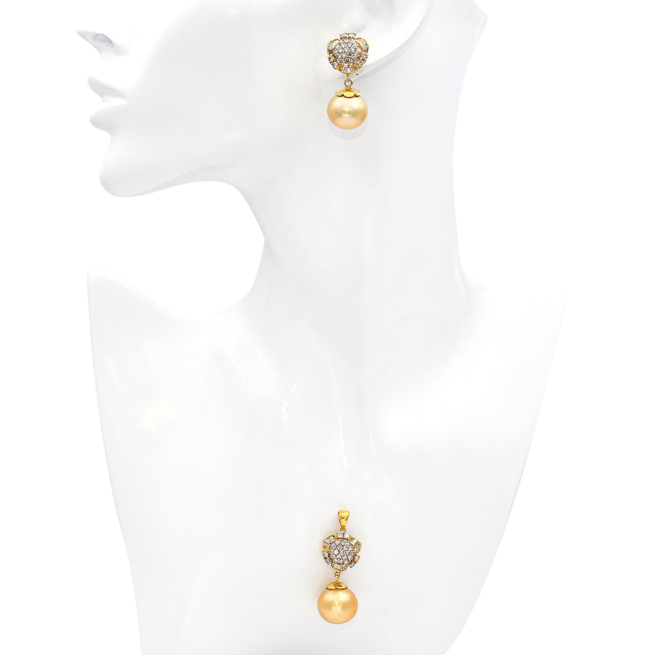 Yellow Gold Golden South Sea Pearl Diamond Earrings and Pendant Jewelry Set