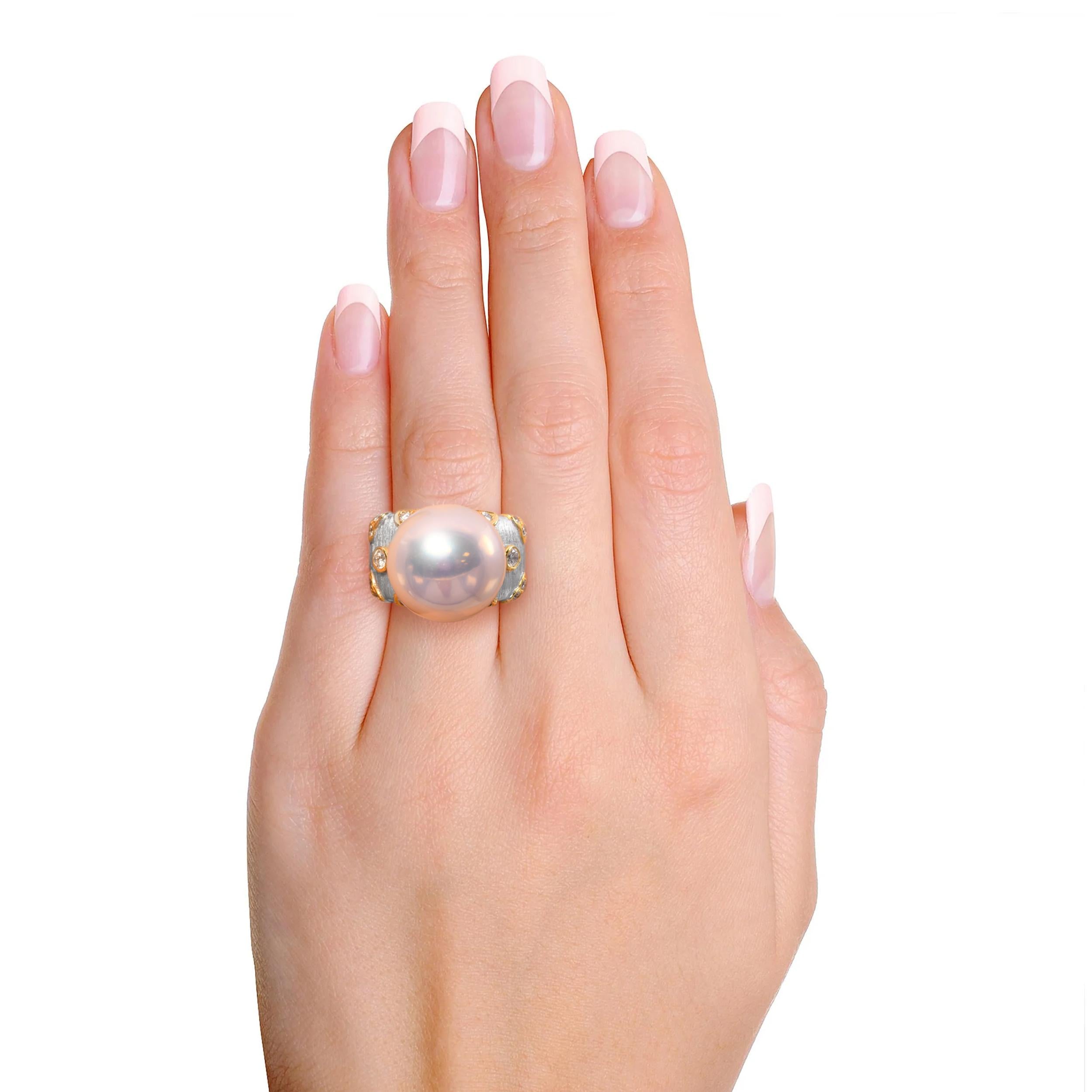 Vintage 18k White Gold Pink South Sea Pearl & Diamond Ring