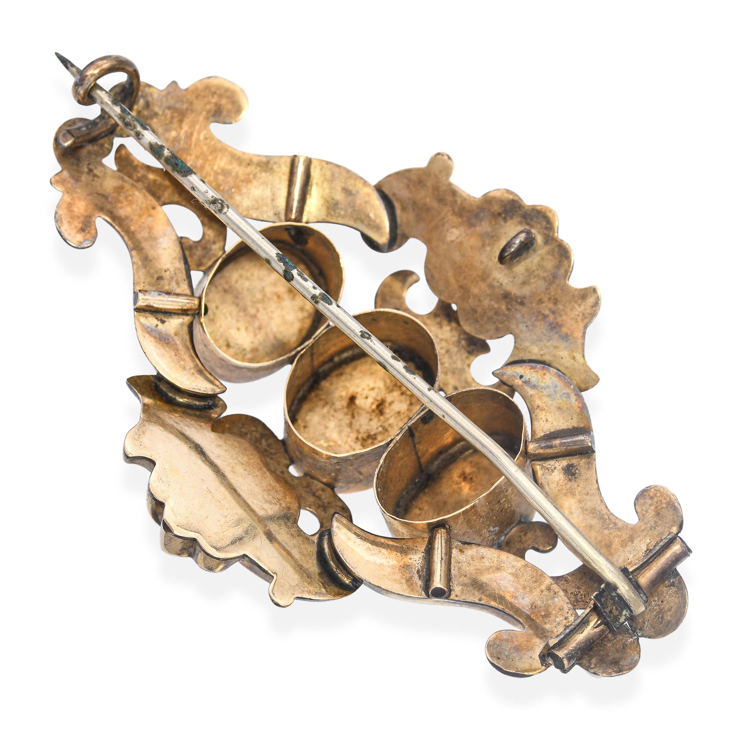 Antique Victorian 10k Yellow Gold Bohemian Garnet Cabochon Brooch