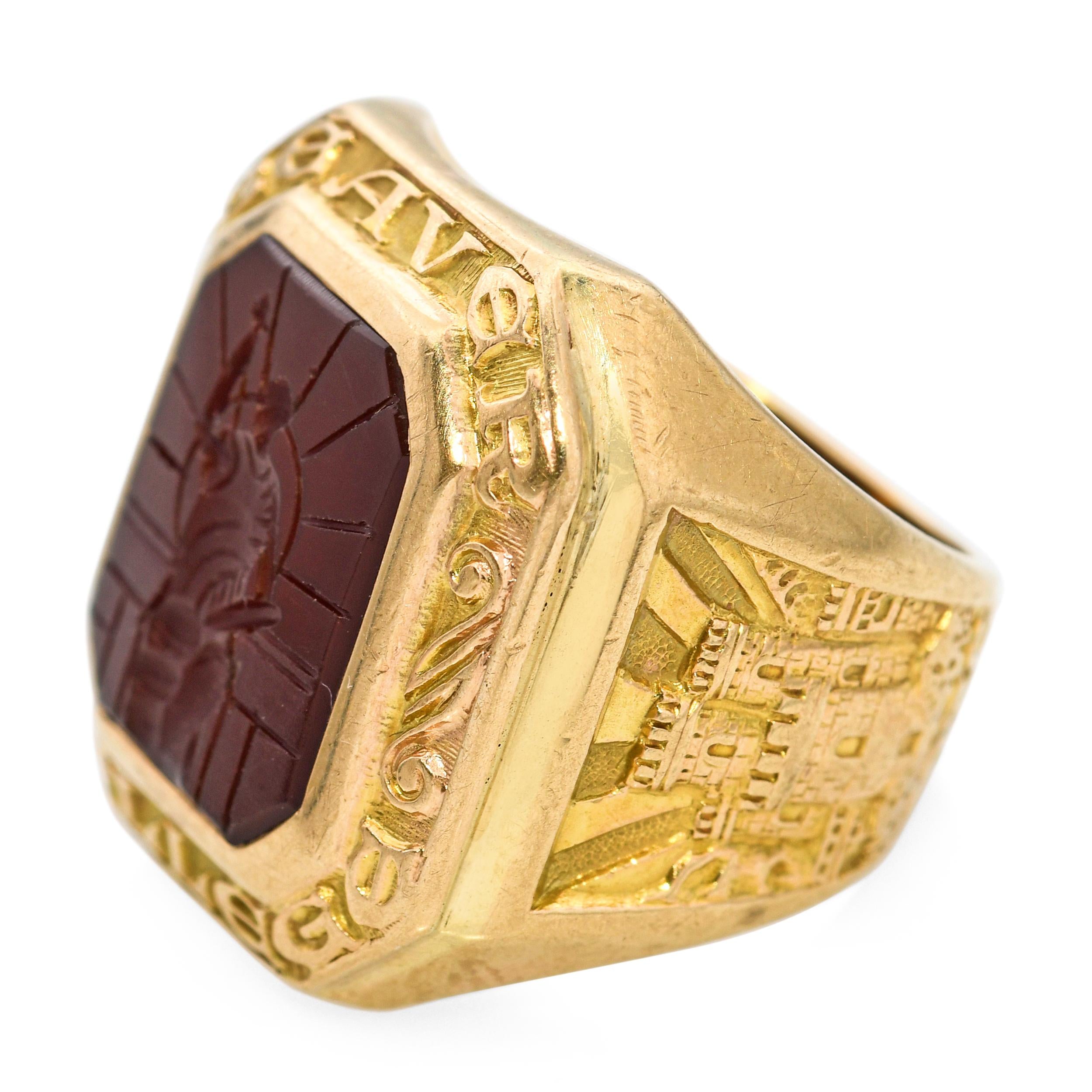 Vintage 1936 Jostens 10k Gold Beaver College Intaglio Ring