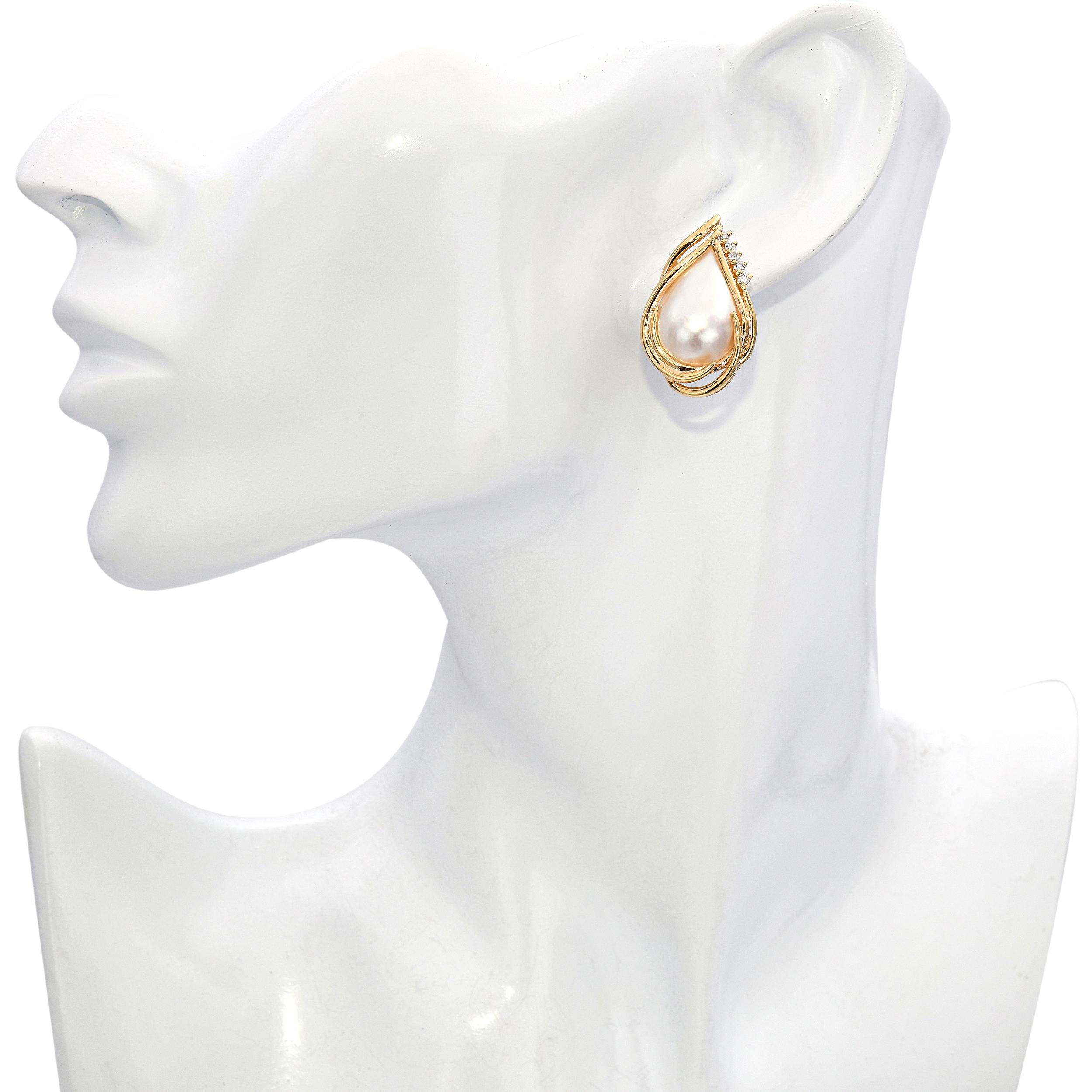 Vintage 14k Yellow Gold Mabé Pearl and Diamond Teardrop Earrings