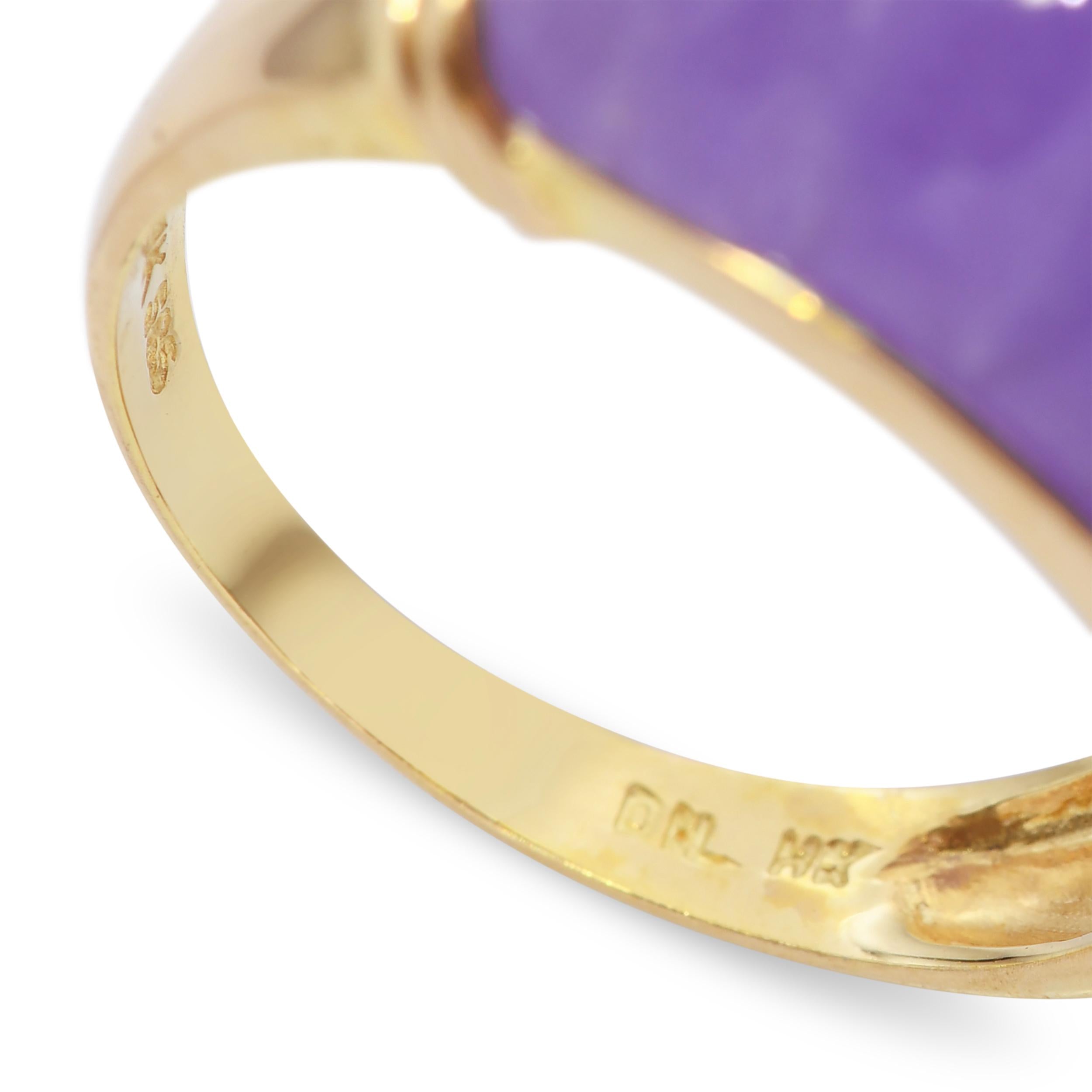 Vintage 14K Yellow Gold Carved Lavender Jadeite Statement Ring
