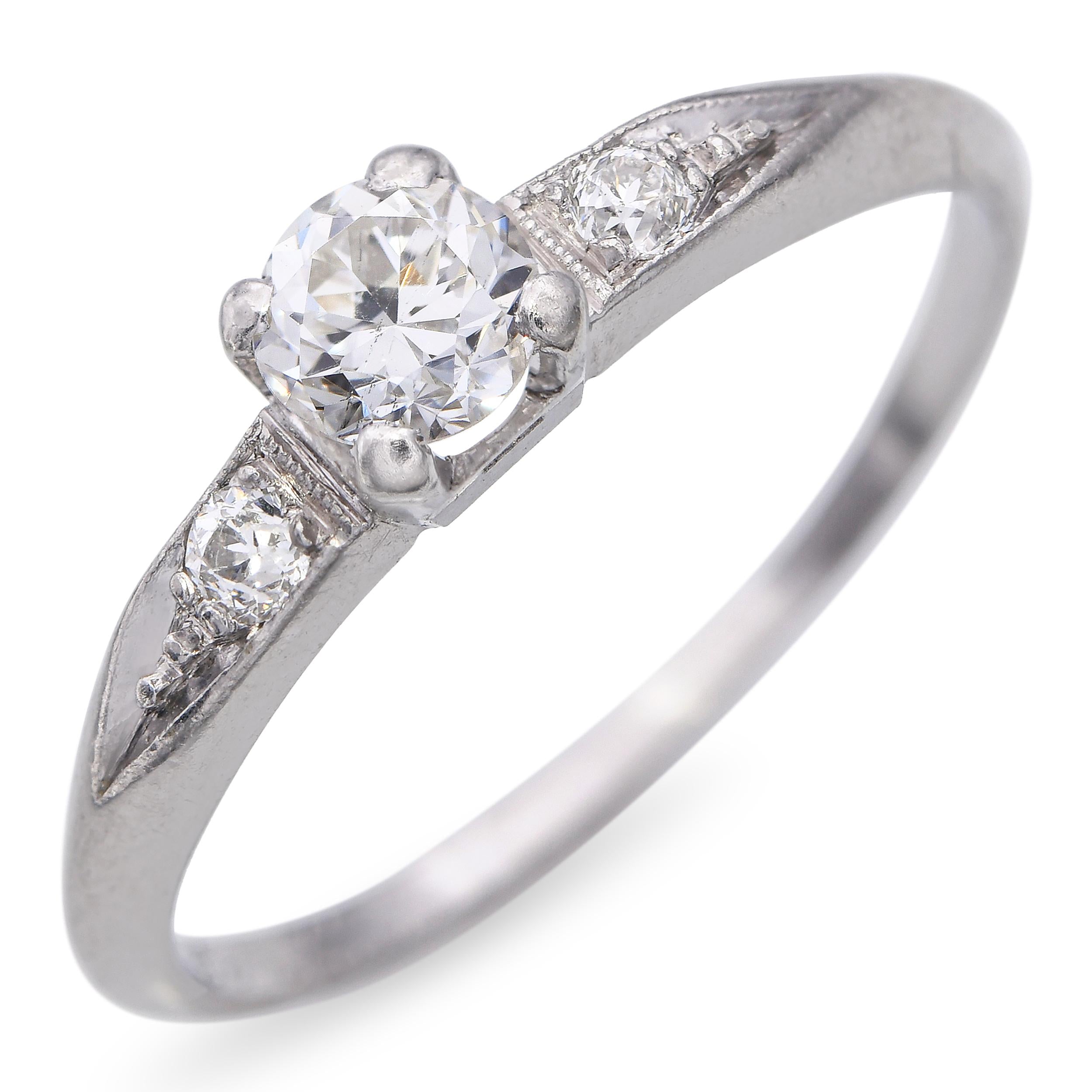 Antique Platinum 0.30tcw Diamond Engagement Ring