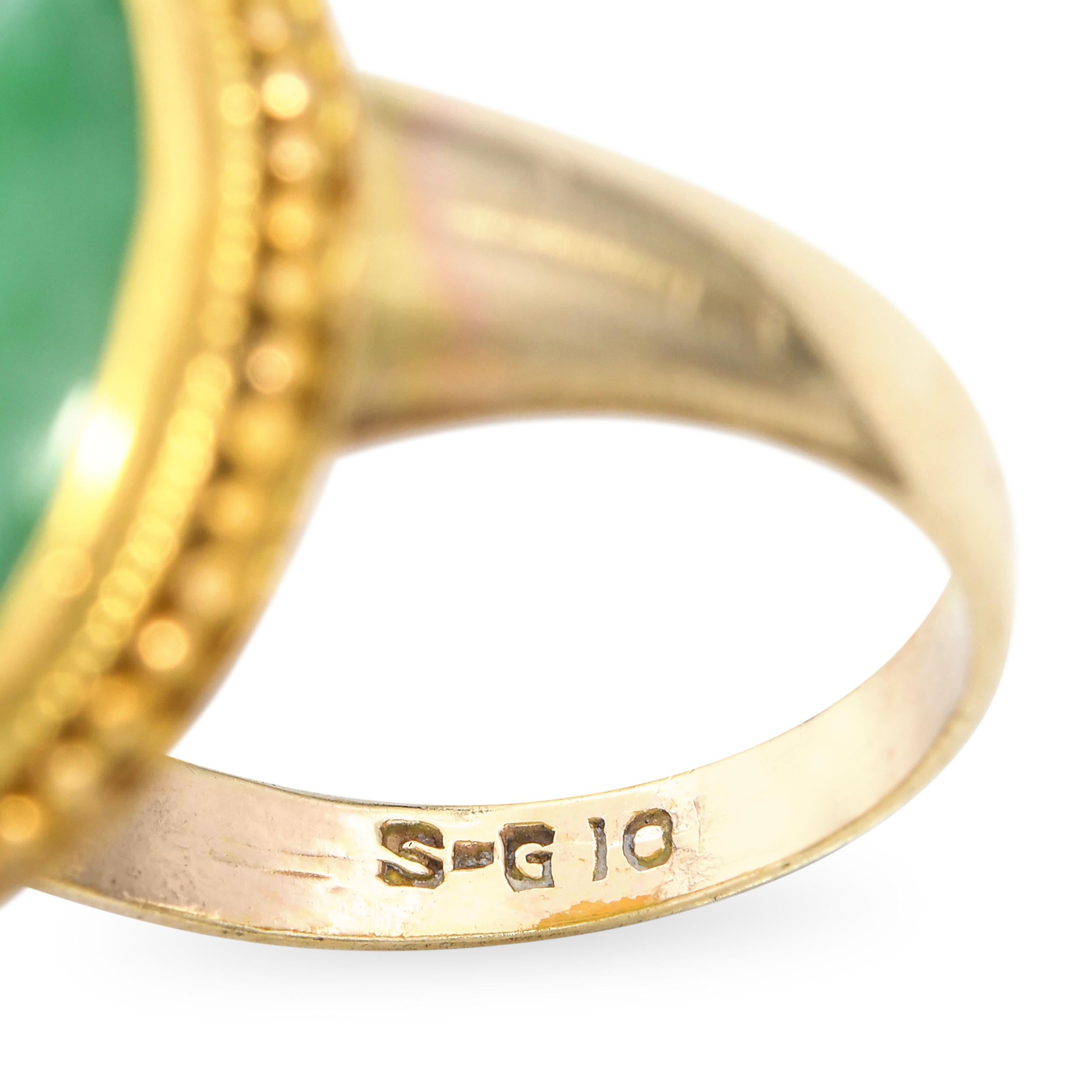 Vintage Yellow Gold Green Jade Ring