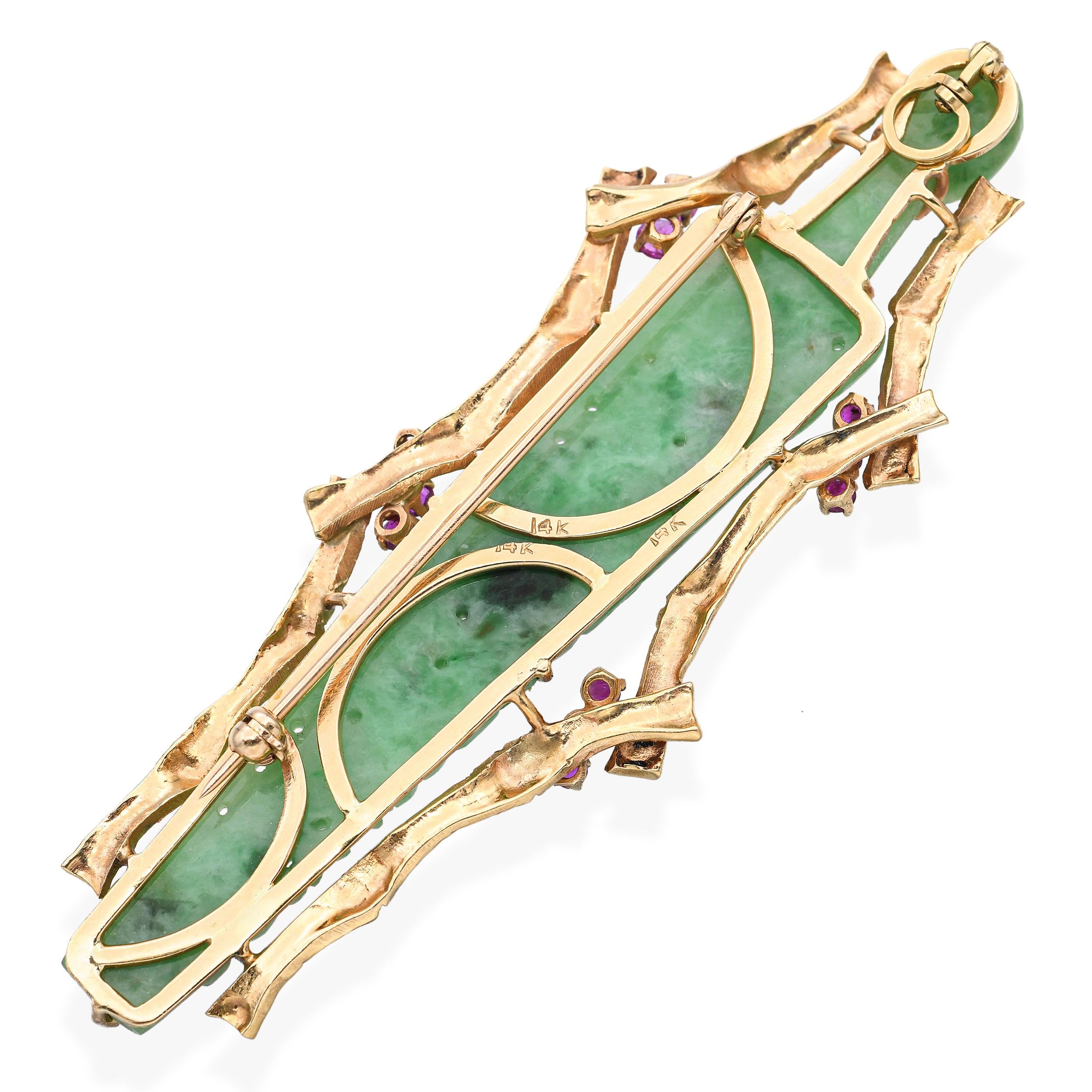 Vintage 14k Yellow Gold Jade and Ruby Bamboo Sheath Carving Brooch