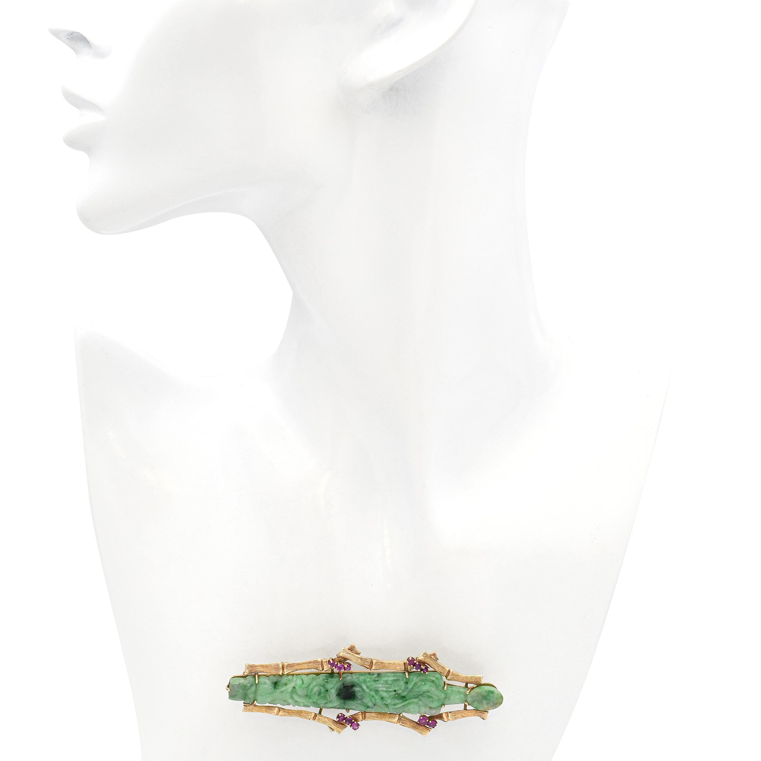 Vintage 14k Yellow Gold Jade and Ruby Bamboo Sheath Carving Brooch