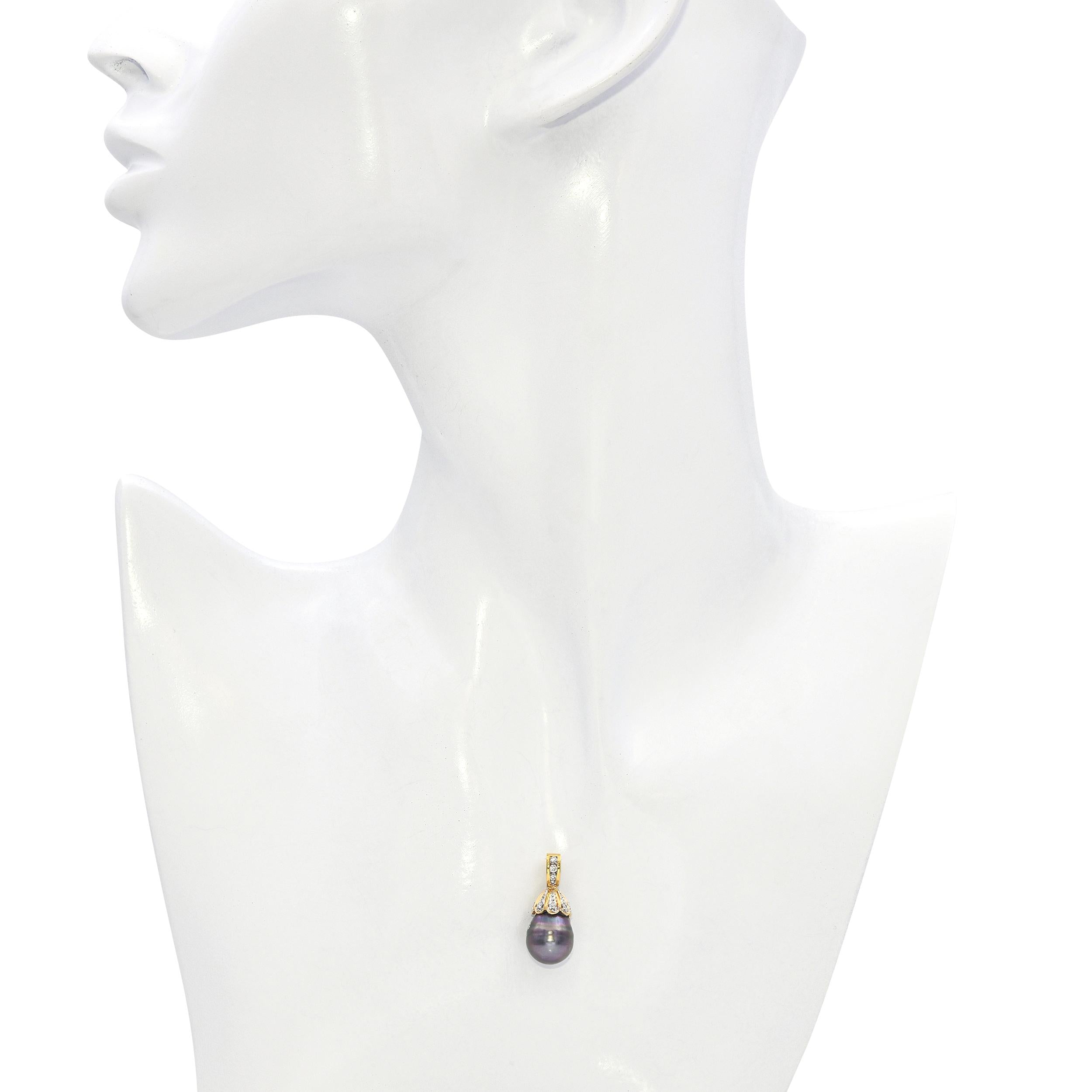 Vintage 18k Yellow Gold Diamond and Tahitian Pearl Pendant