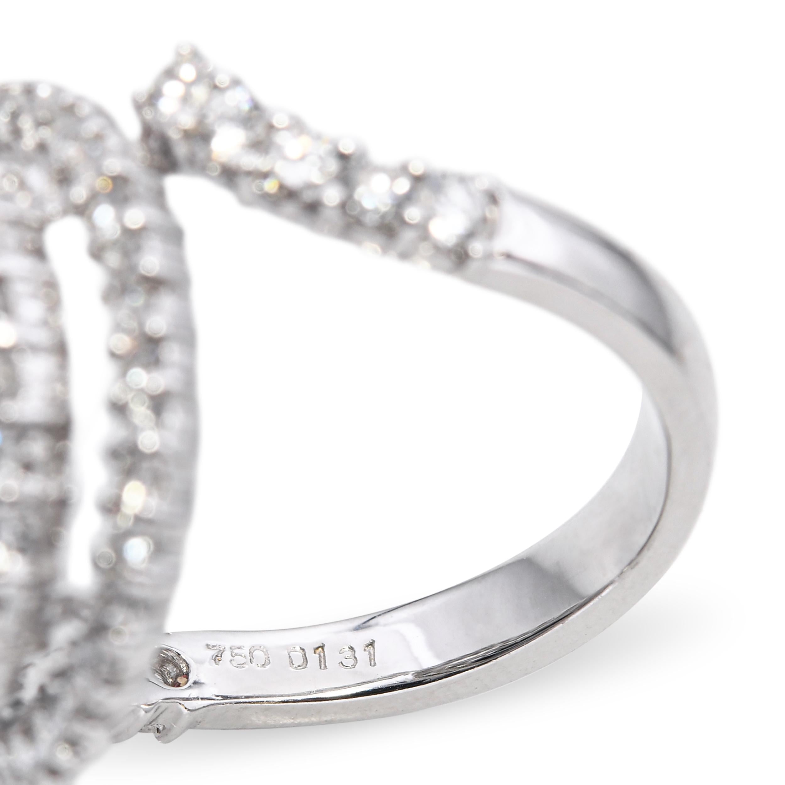 18k White Gold 8ct Cabochon Sapphire and Diamond Spiral Ring