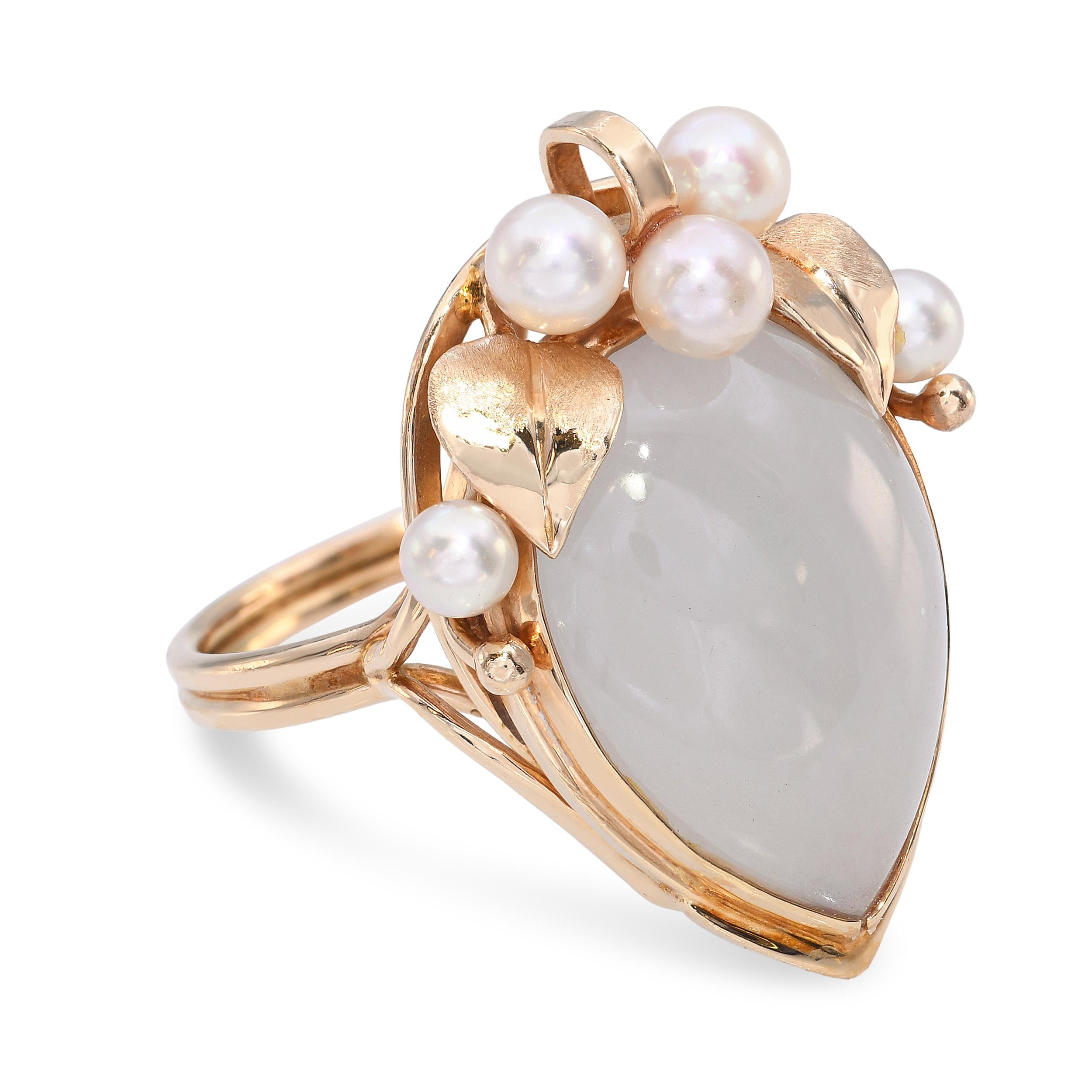 Vintage Ming's 14k Yellow Gold 7.20ct and Pearl Jade Ring