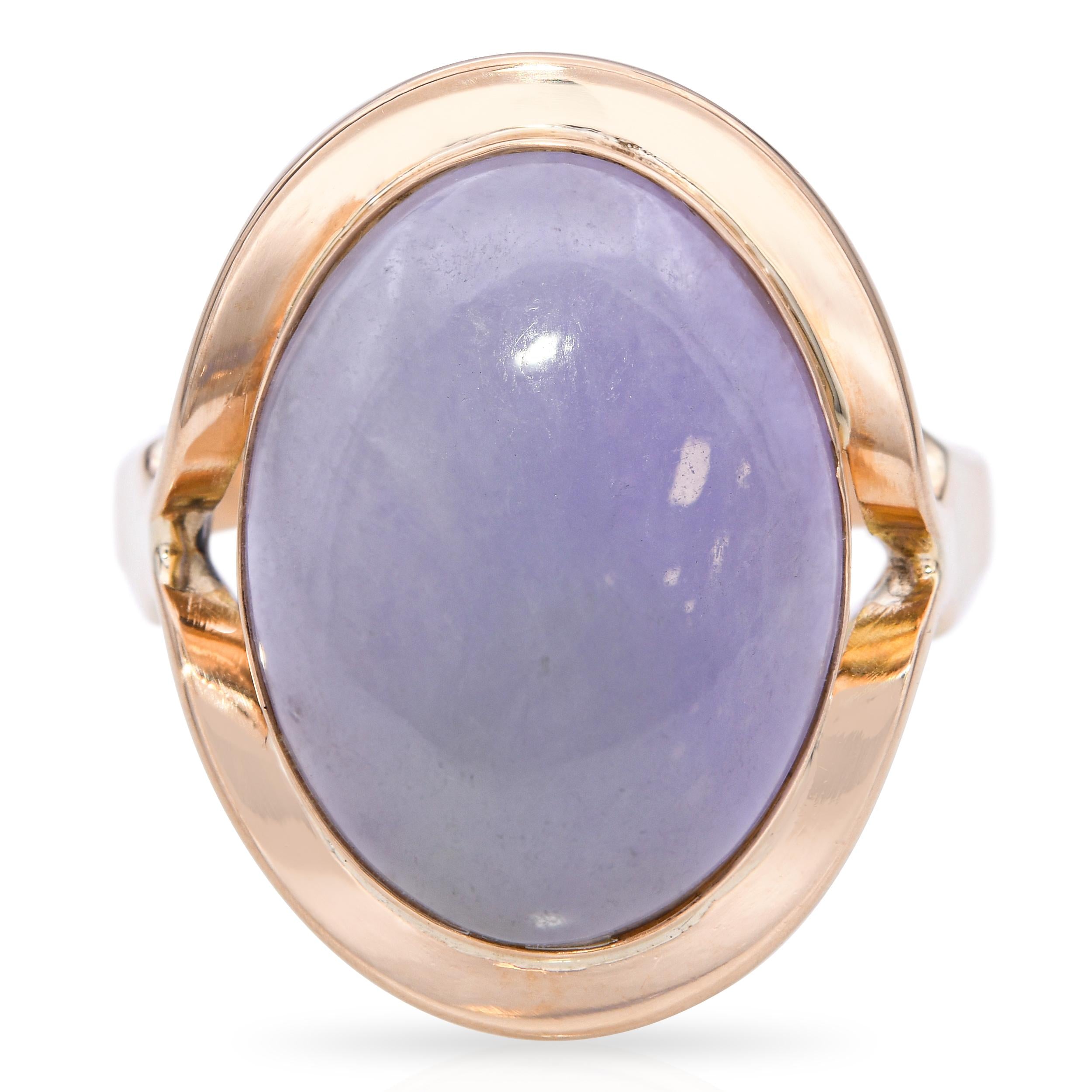Vintage 14k Yellow Gold Lavender Jade Ring