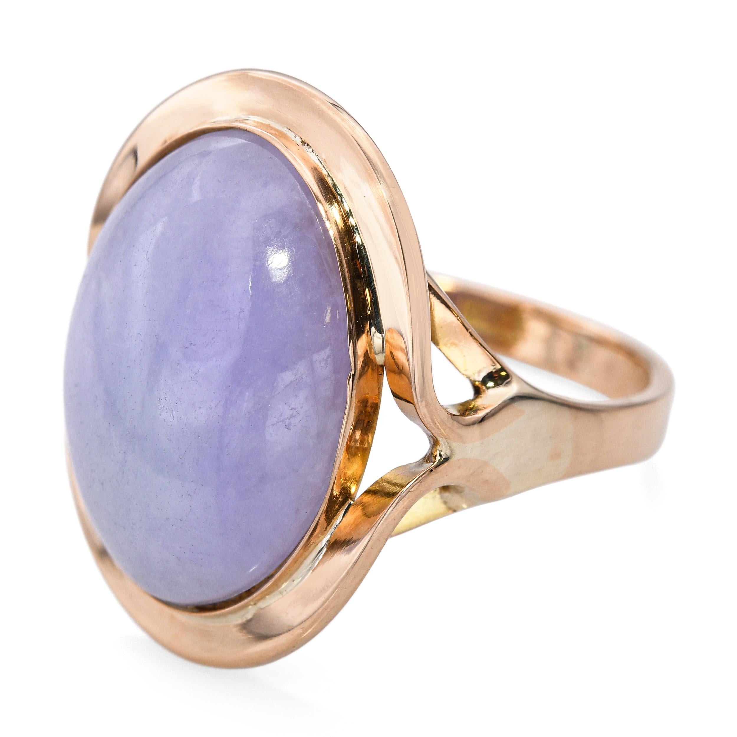 Vintage 14k Yellow Gold Lavender Jade Ring
