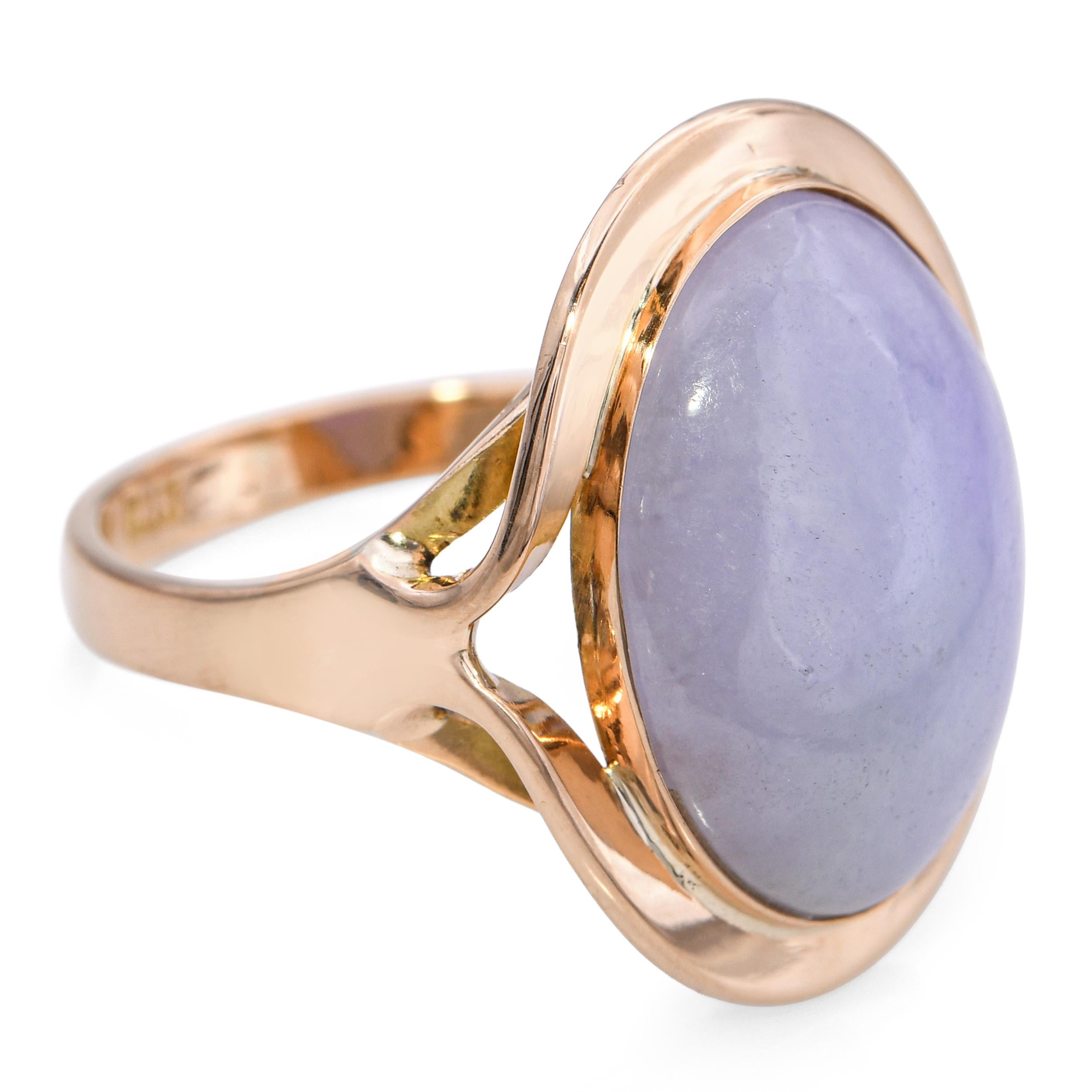 Vintage 14k Yellow Gold Lavender Jade Ring