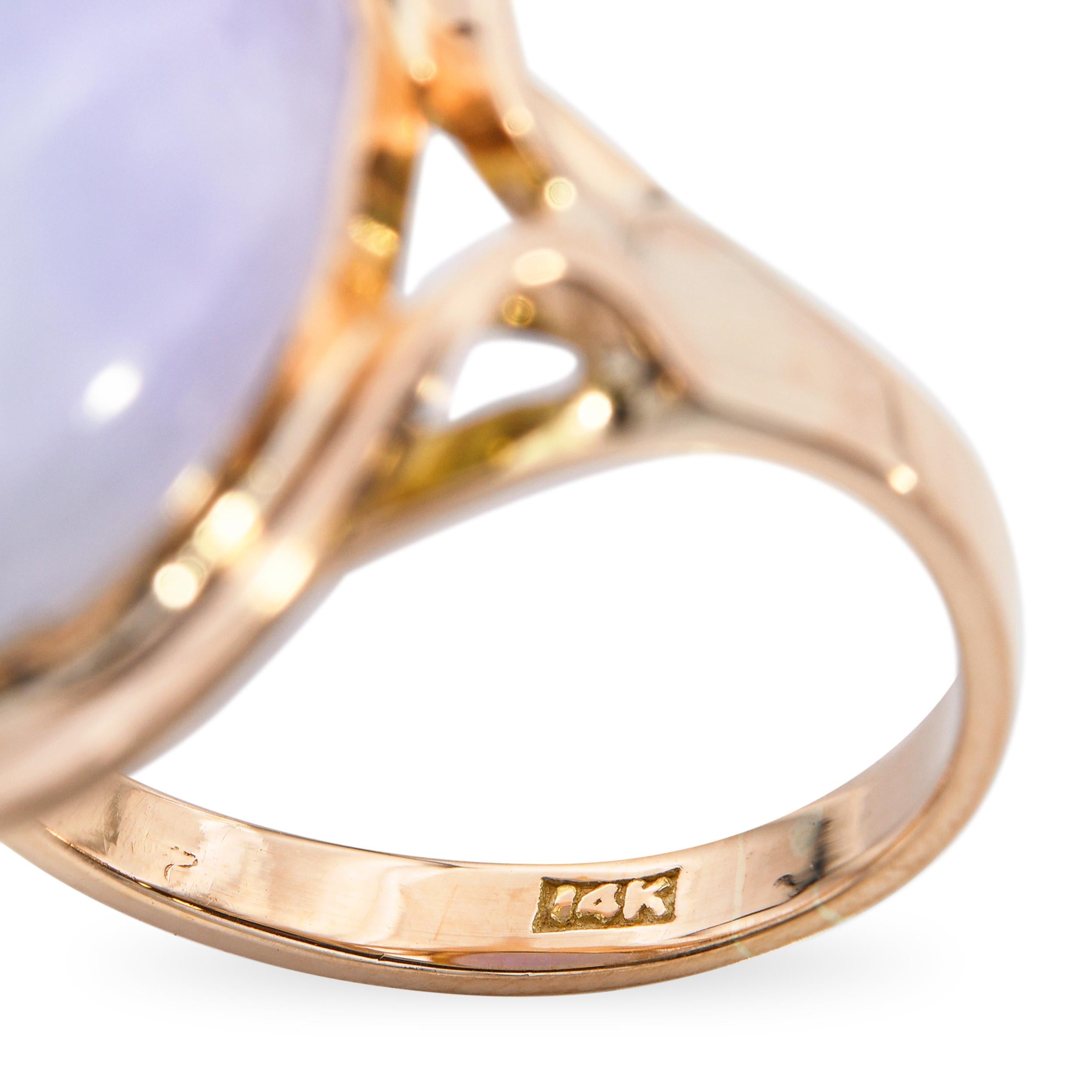 Vintage 14k Yellow Gold Lavender Jade Ring