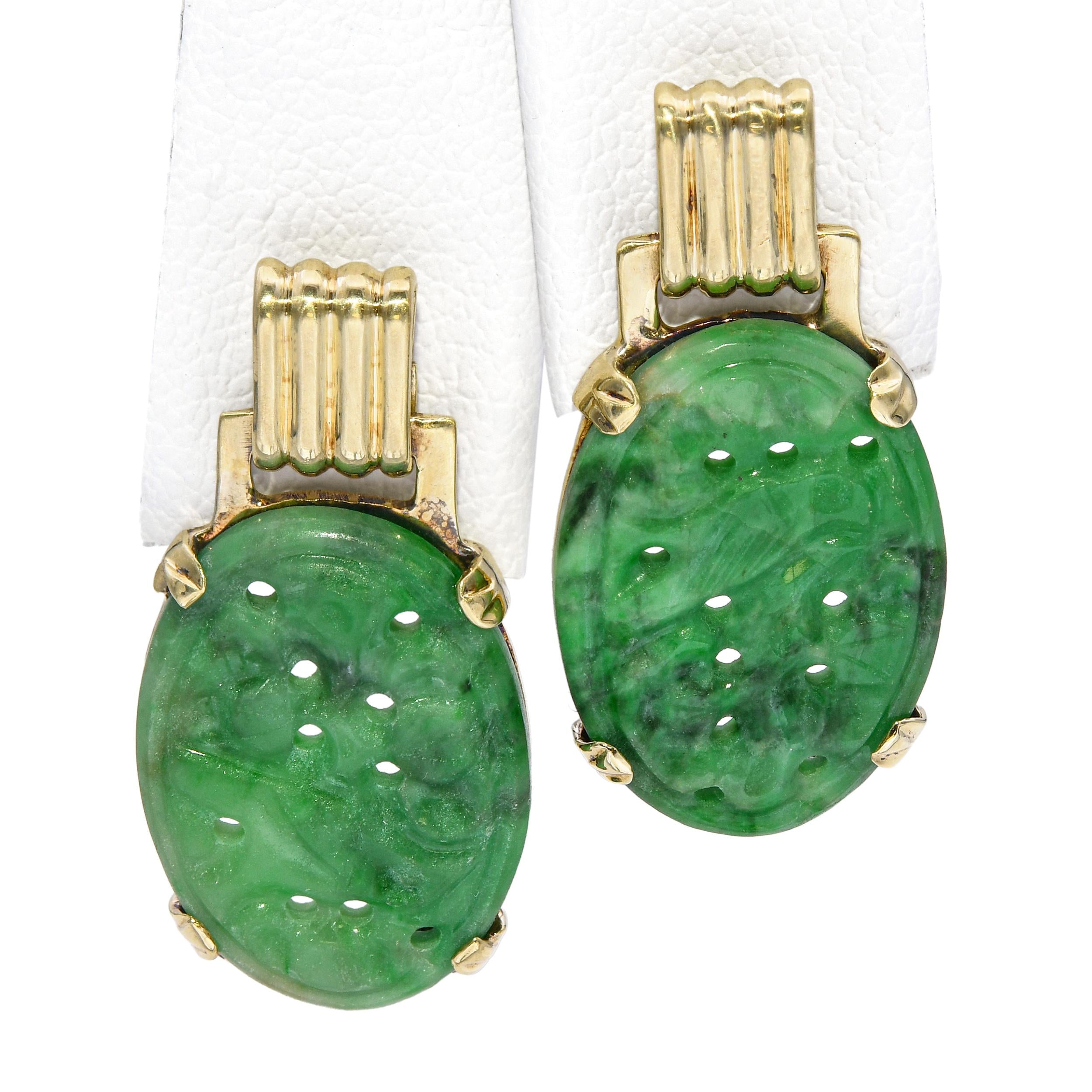 Vintage 14k Yellow Gold Carved Jade Earrings