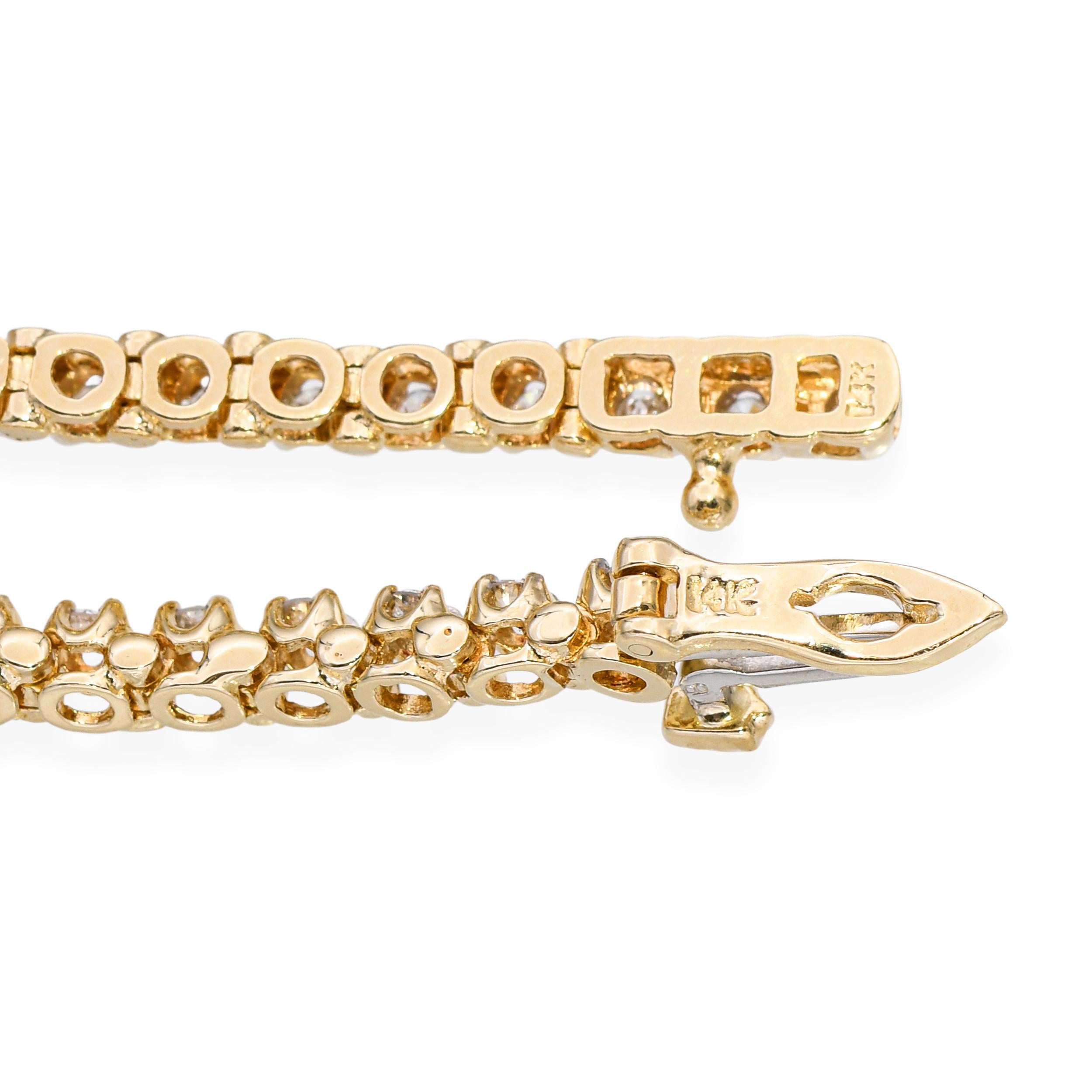 Vintage 14k Yellow Gold 4.55tcw Diamond Graduating Tennis Necklace