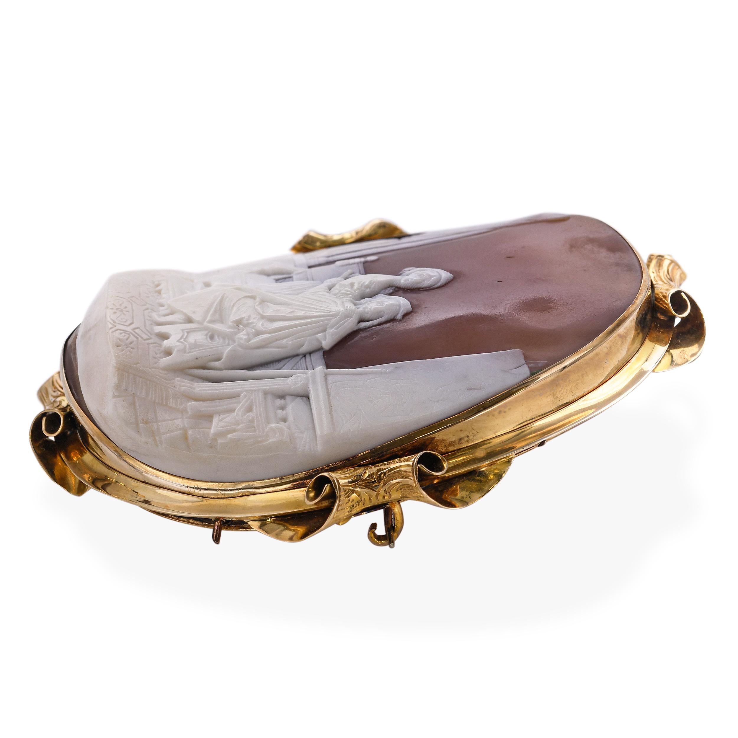 Antique 13k Yellow Gold Raphael Shell Cameo Brooch
