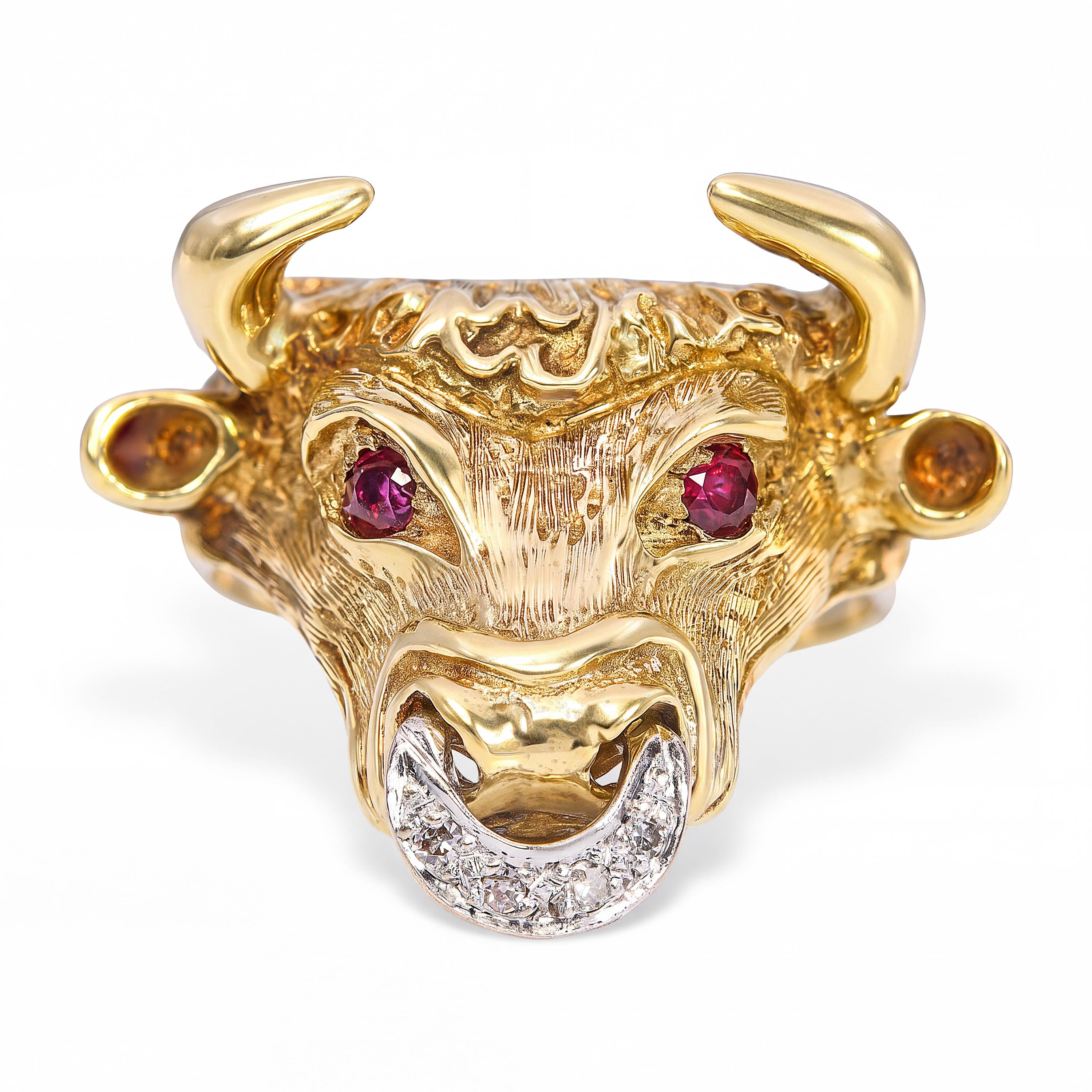 Vintage 14k Yellow Gold Bull With Ruby Eye and Diamond Ring