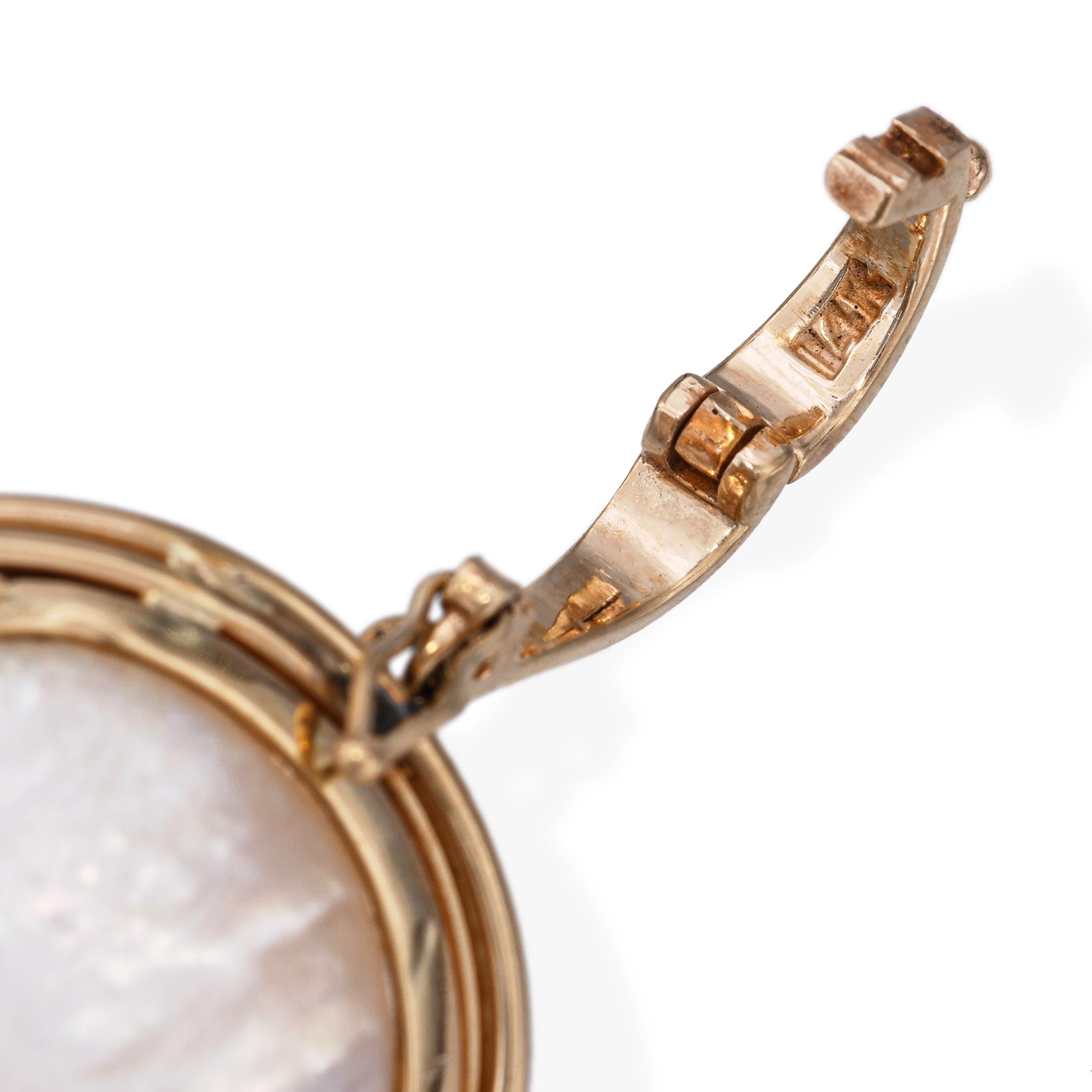 Vintage 14k Yellow Gold Mabe Pearl Pendant