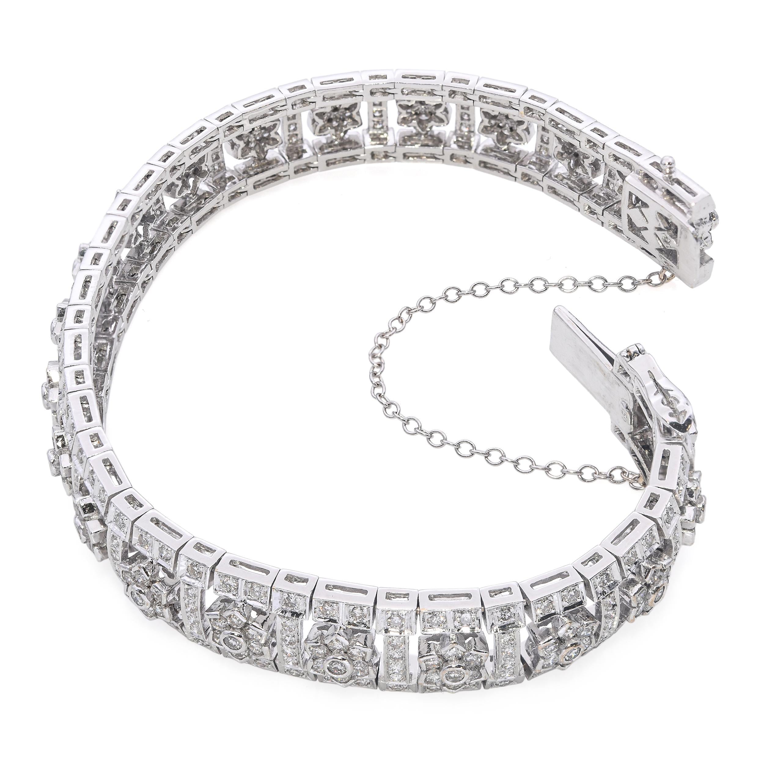 18k White Gold 5.57tcw Diamond Floral Panel Bracelet