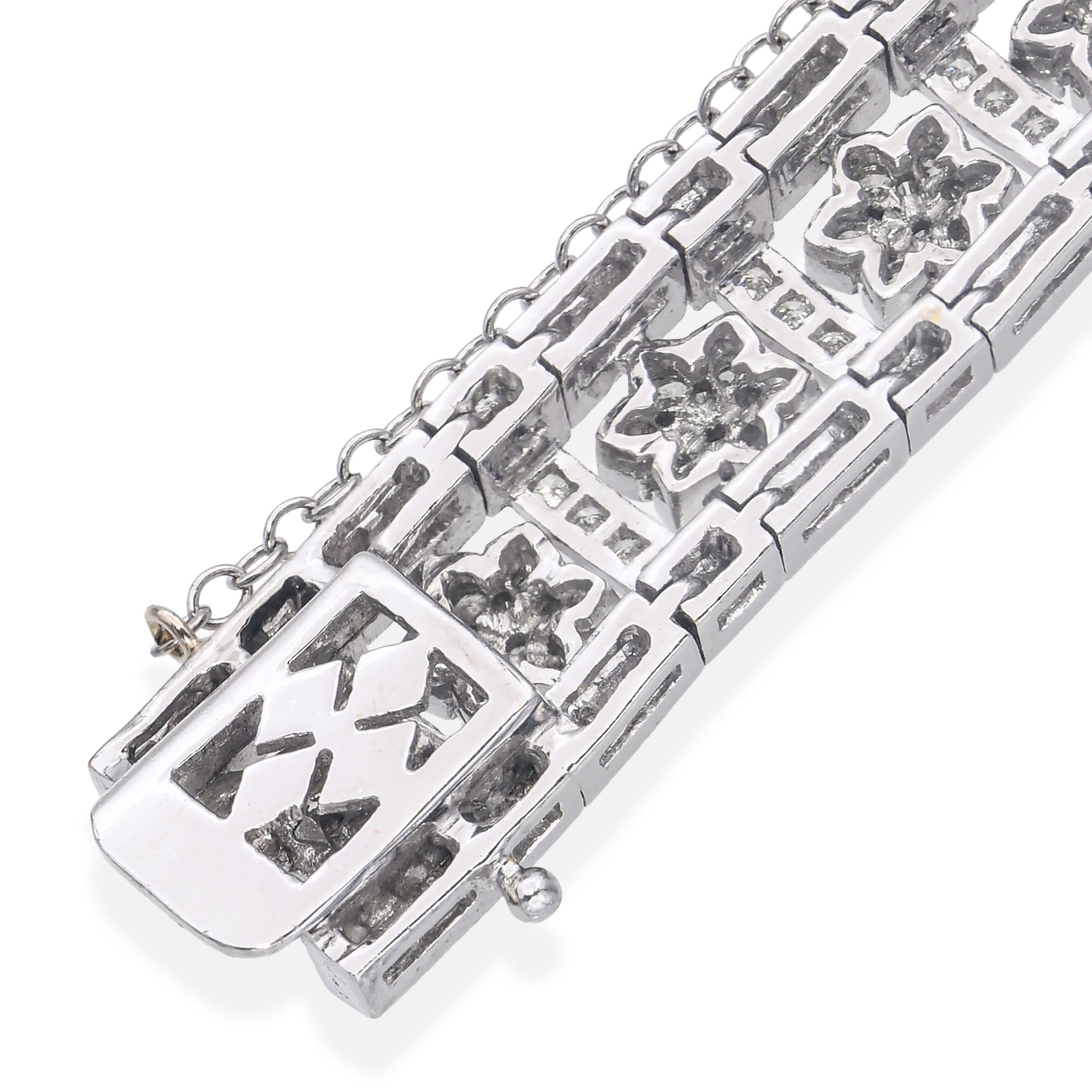 18k White Gold 5.57tcw Diamond Floral Panel Bracelet
