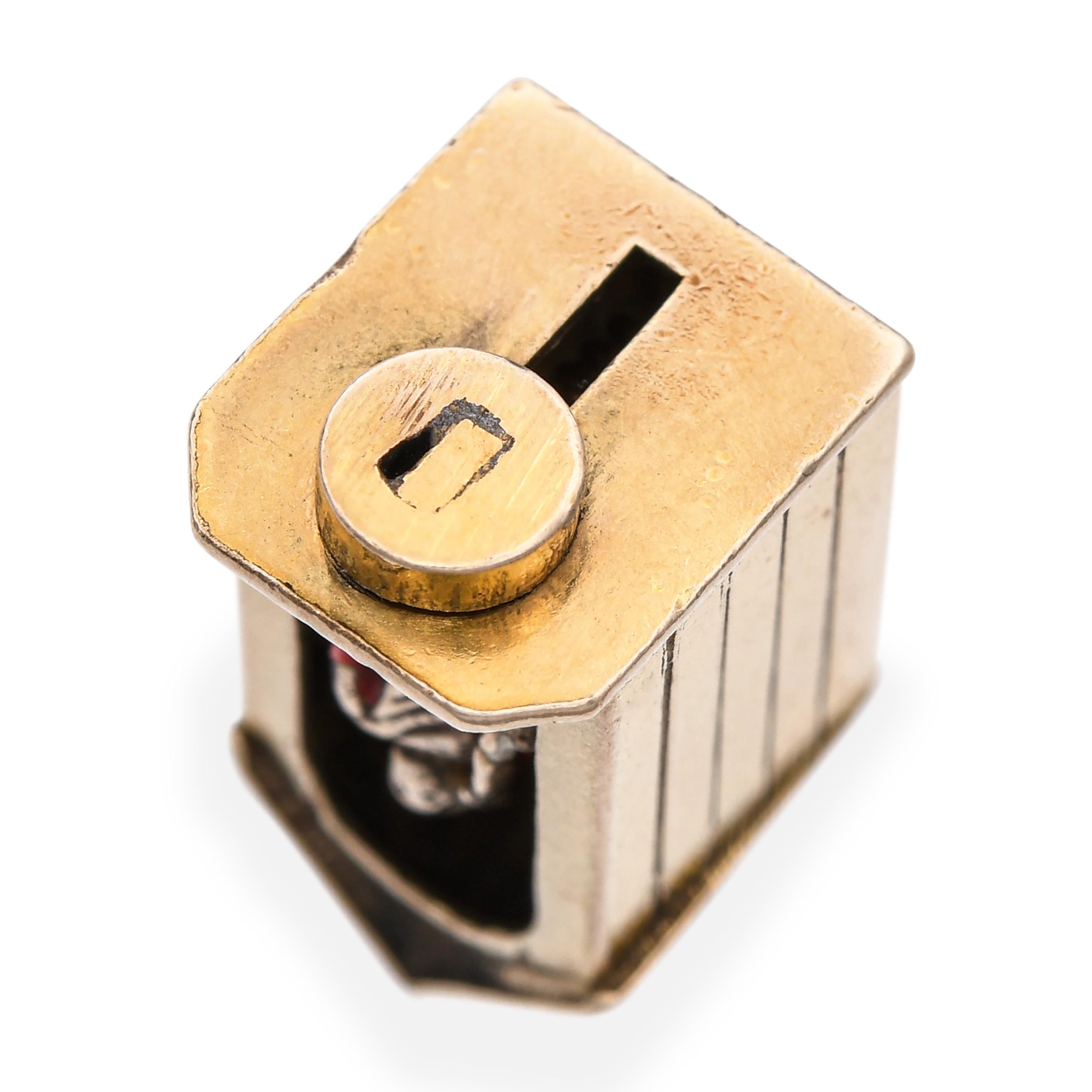 Vintage 9K Yellow Gold Kinetic Royal Guard Sentry Box Charm Pendant