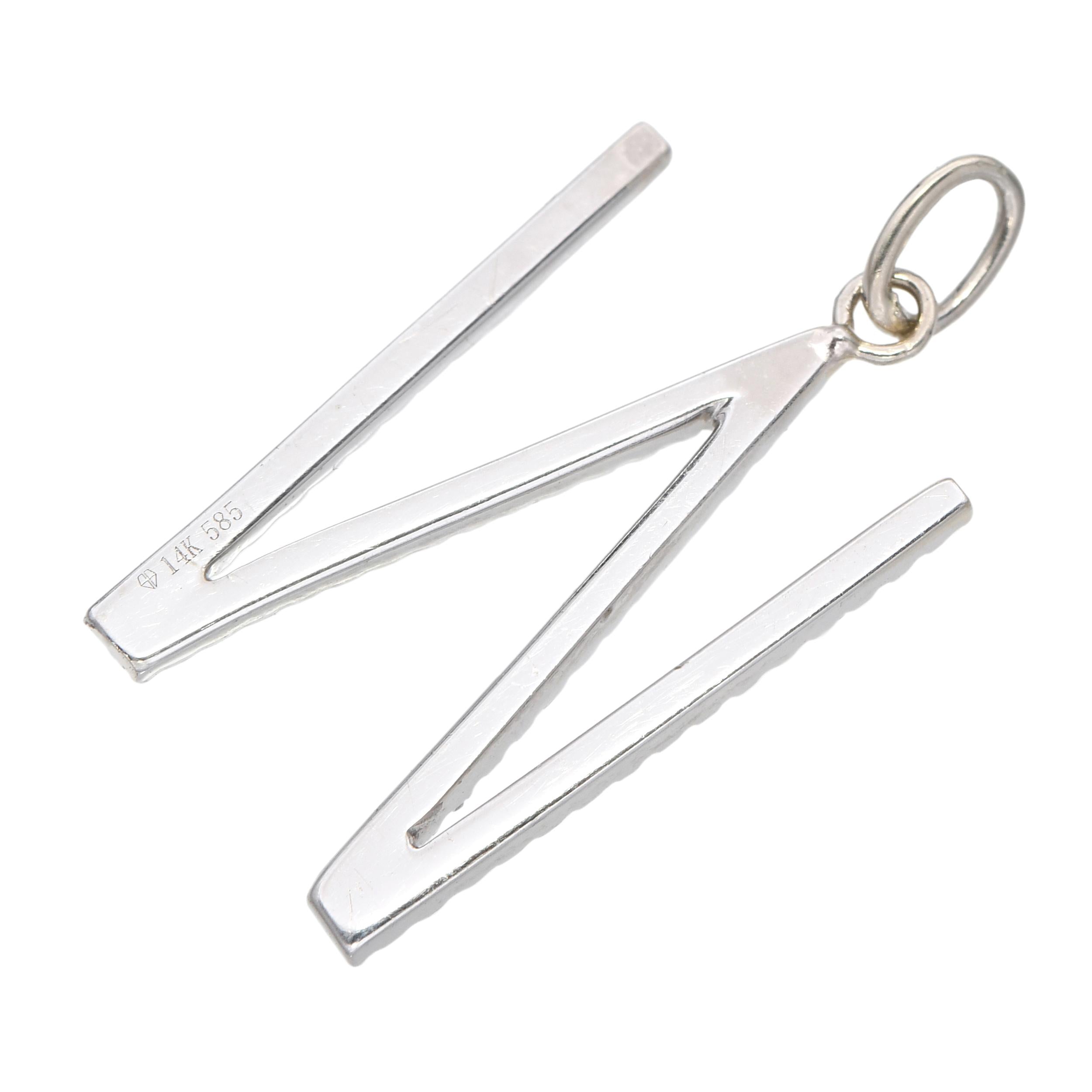 Vintage 14k White Gold 0.38tcw Diamond W Initial Pendant