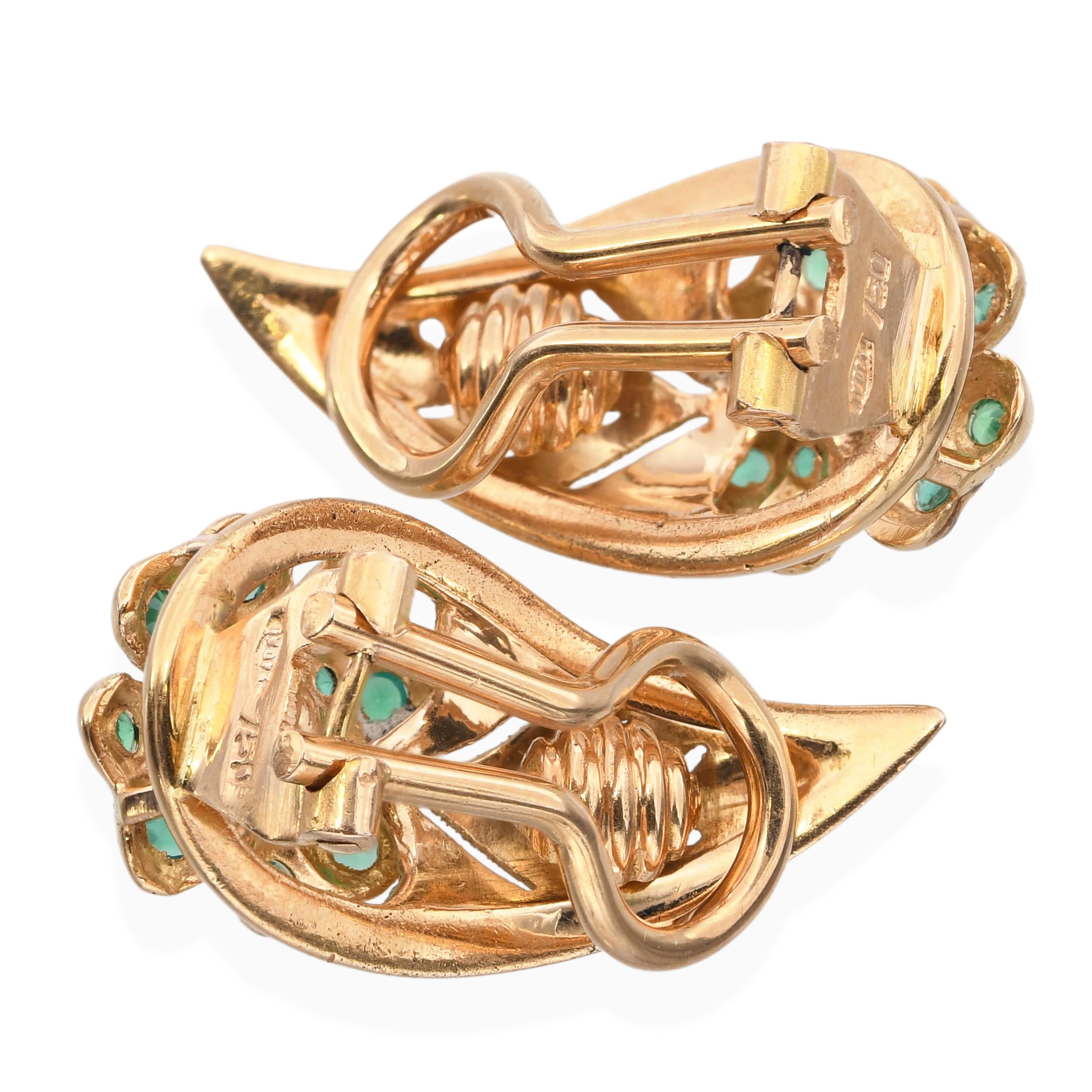 Vintage 18k Yellow Gold Emerald Four Leaf Clover Omega Back Earrings