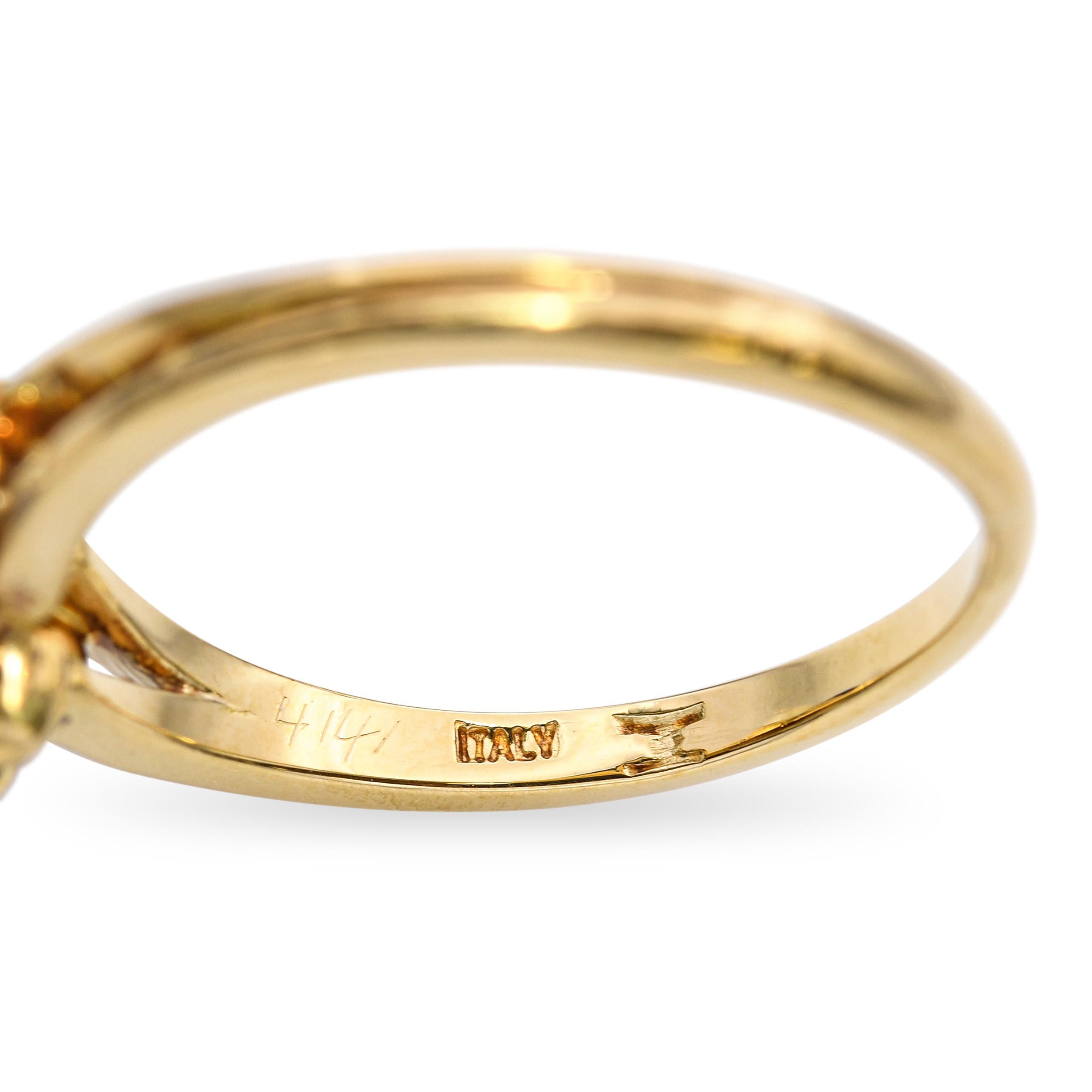 Vintage 18k Yellow Gold Pearl and Lapis Cluster Ring