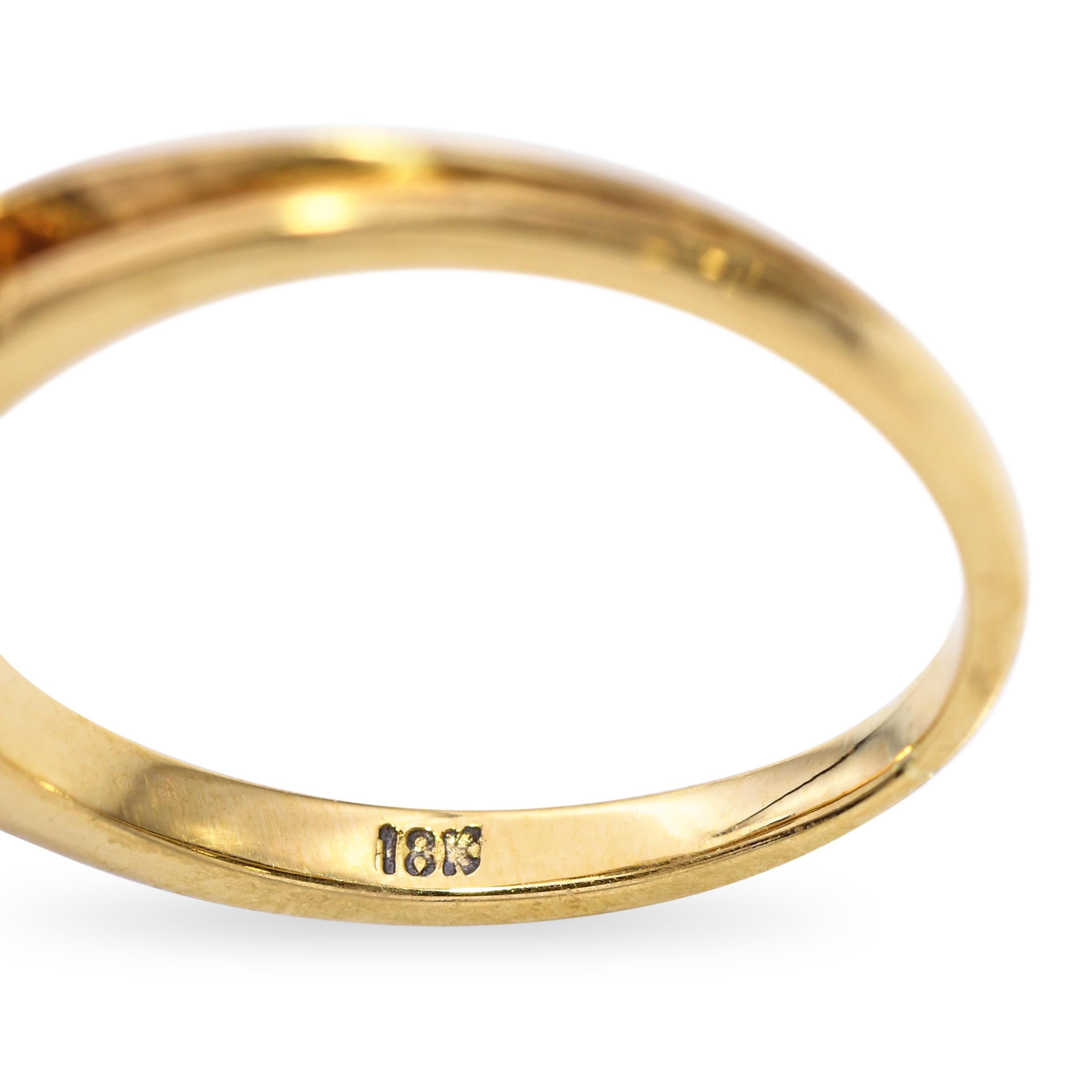 Vintage 18k Yellow Gold Pearl and Lapis Cluster Ring