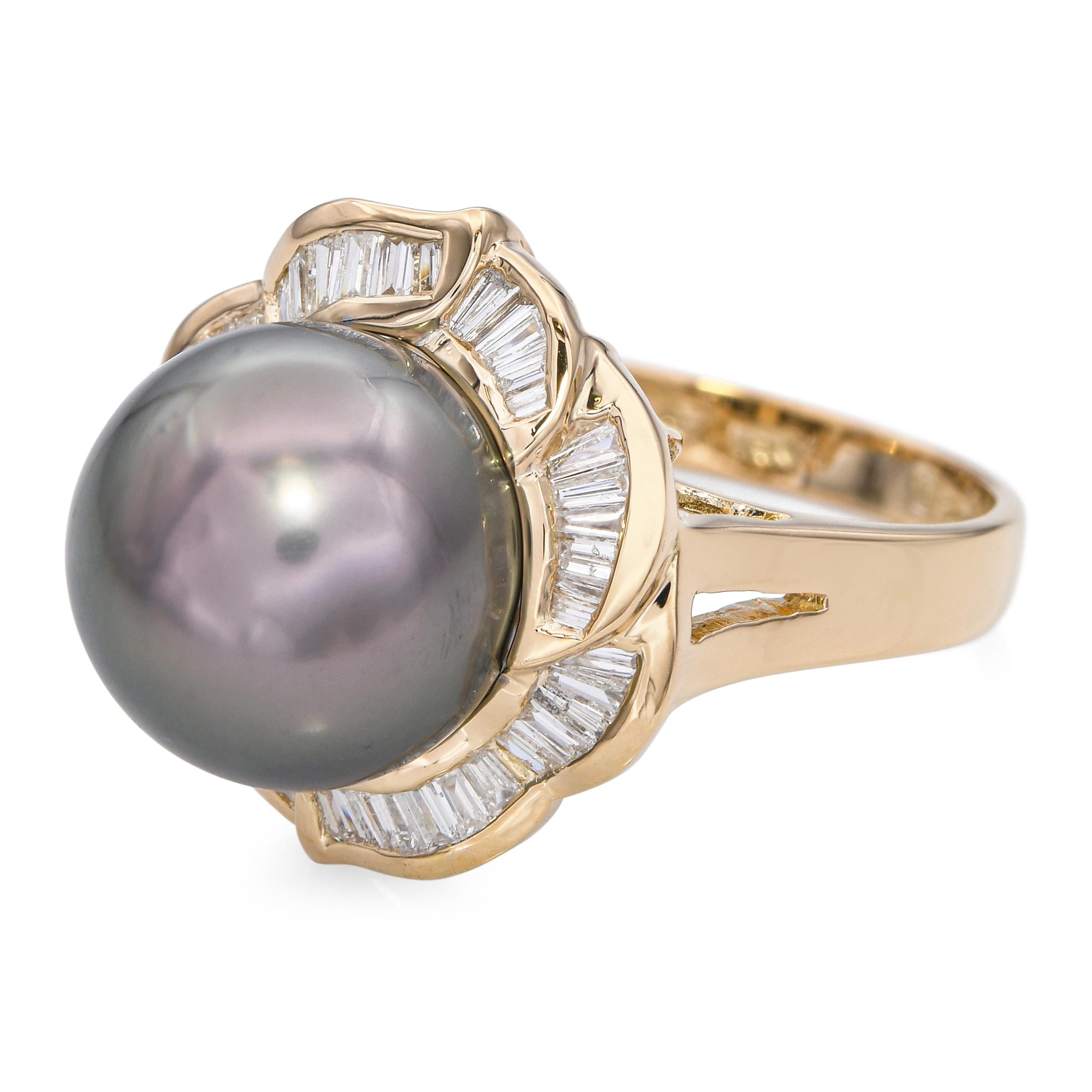 Vintage 18k Yellow Gold Tahitian Pearl and Diamond Statement Ring