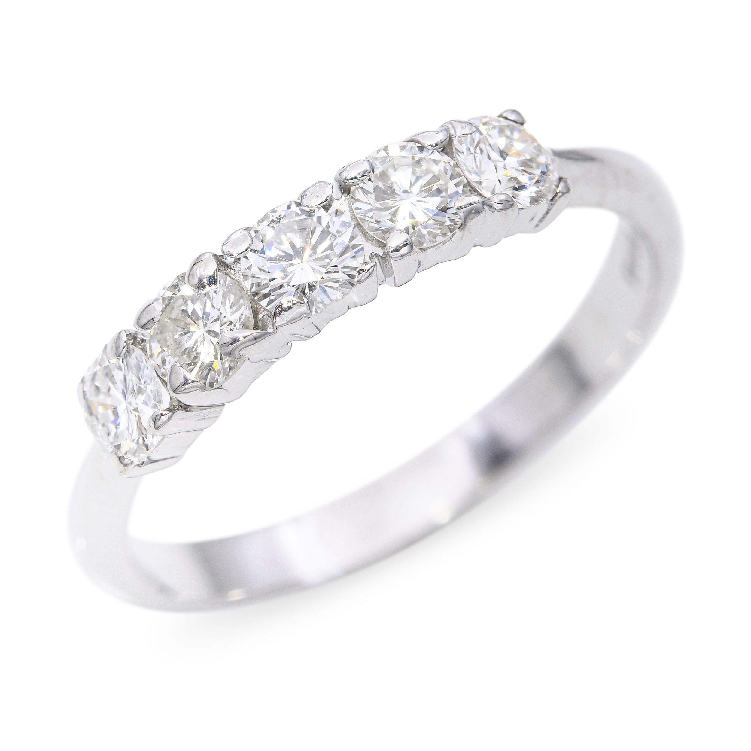Platinum 950 0.98tcw Diamond 5 Stone Band Ring