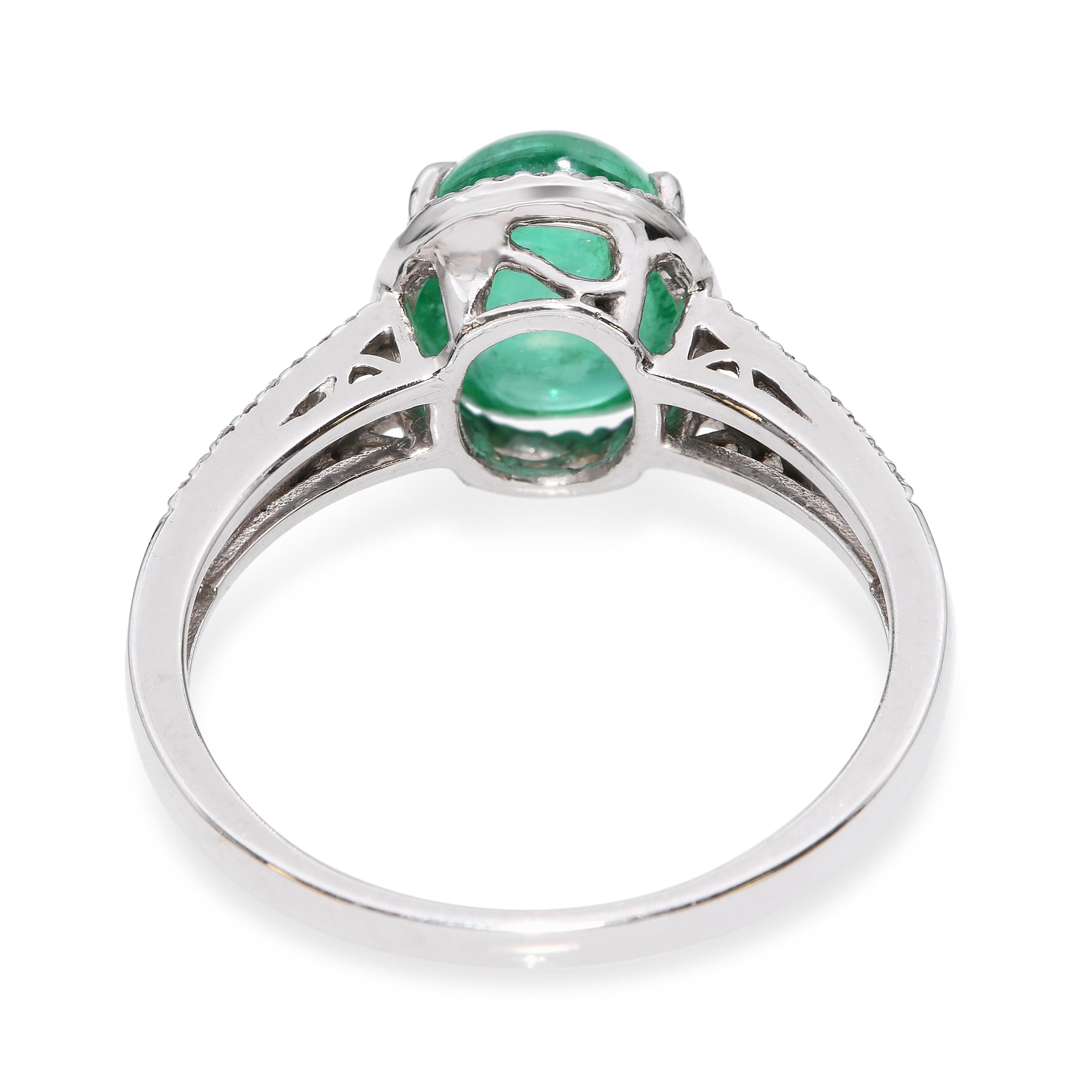 Vintage 14k White Gold 3.75ct Emerald Cabochon and 0.22tcw Diamond Ring