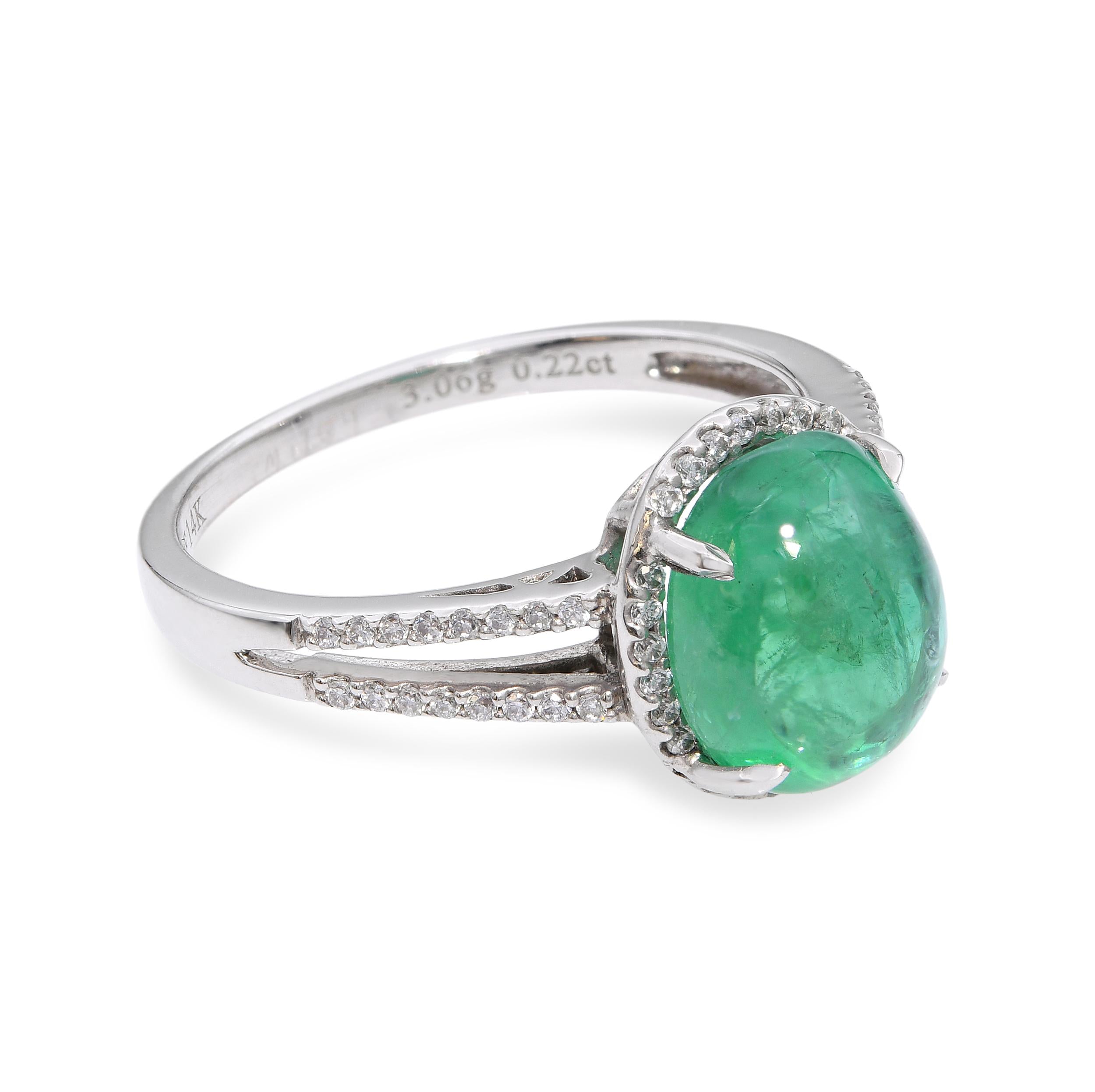 Vintage 14k White Gold 3.75ct Emerald Cabochon and 0.22tcw Diamond Ring