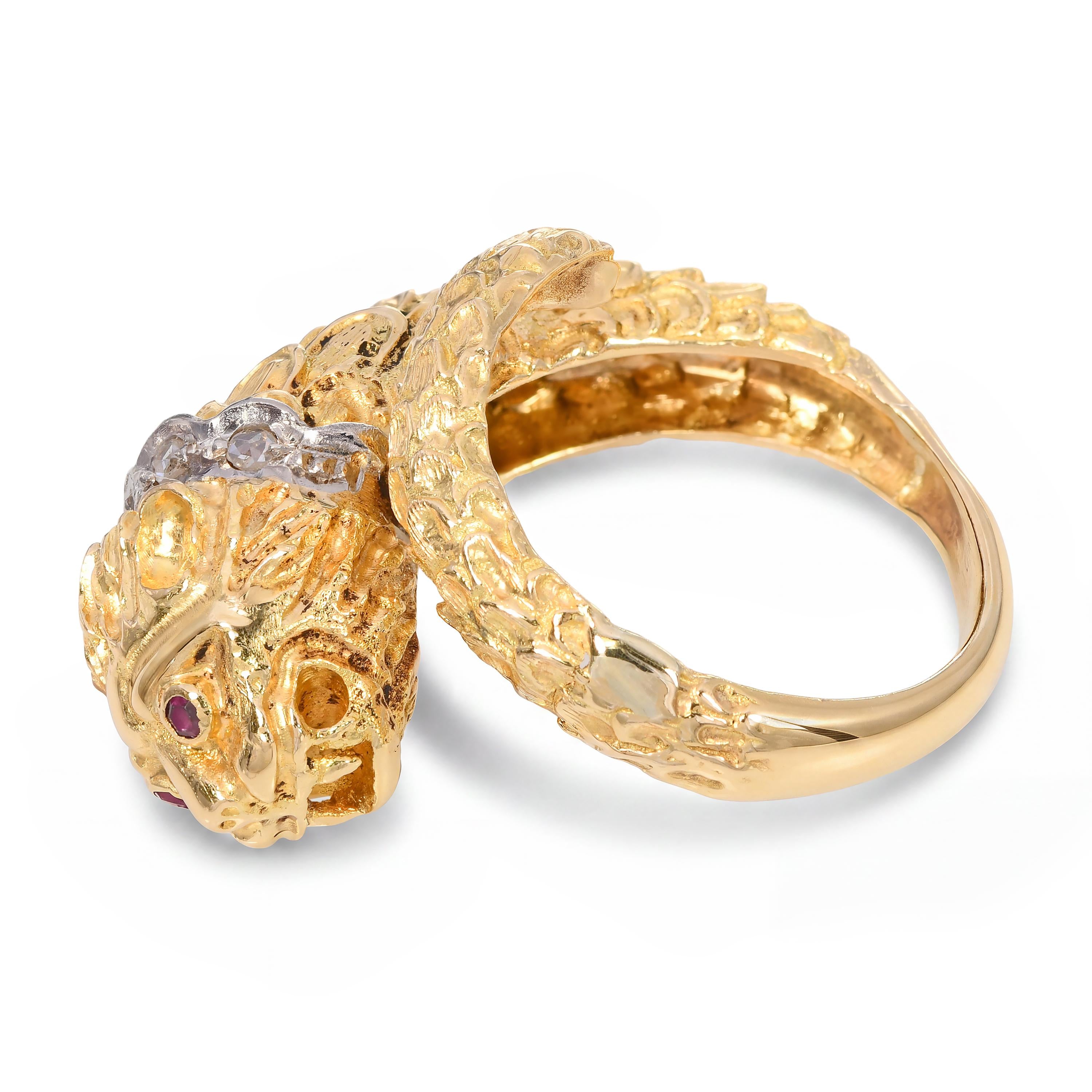 Vintage 18k Yellow Gold Greek Lion with Ruby Eyes and Diamond Collar Ring