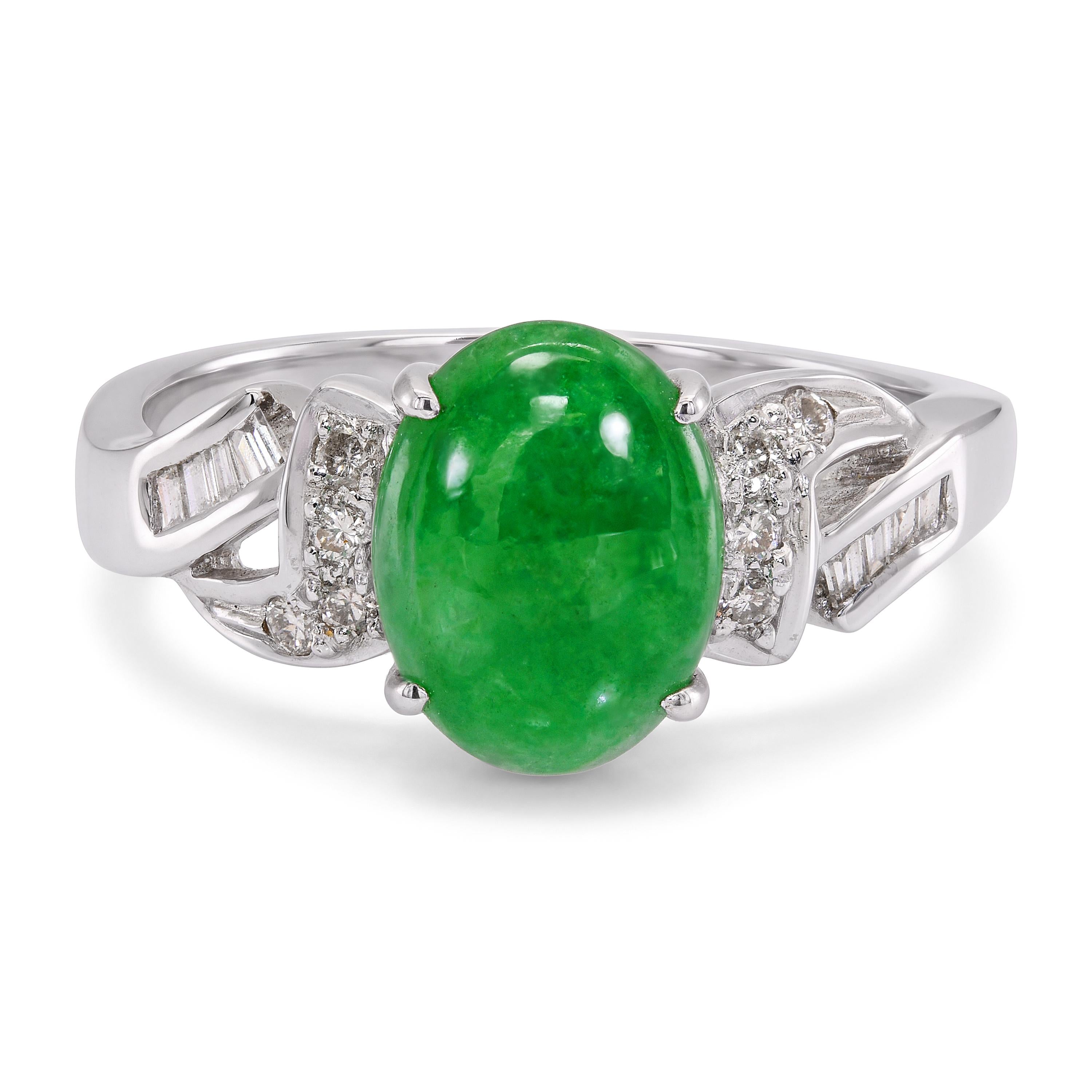 Vintage 18k White Gold Jadeite and Diamond Ring