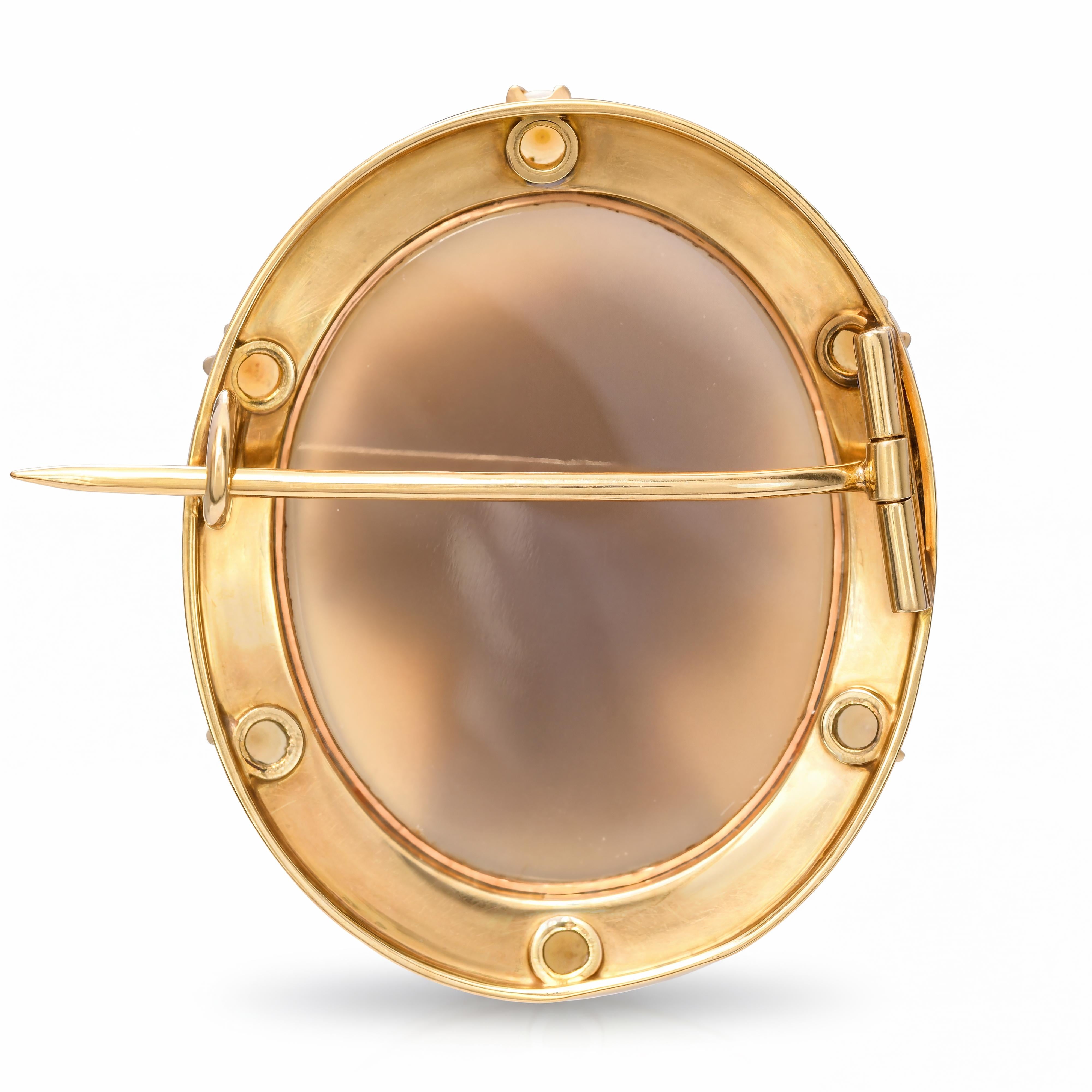Antique Victorian 18k Yellow Gold Agate Cameo Pearl Framed Brooch