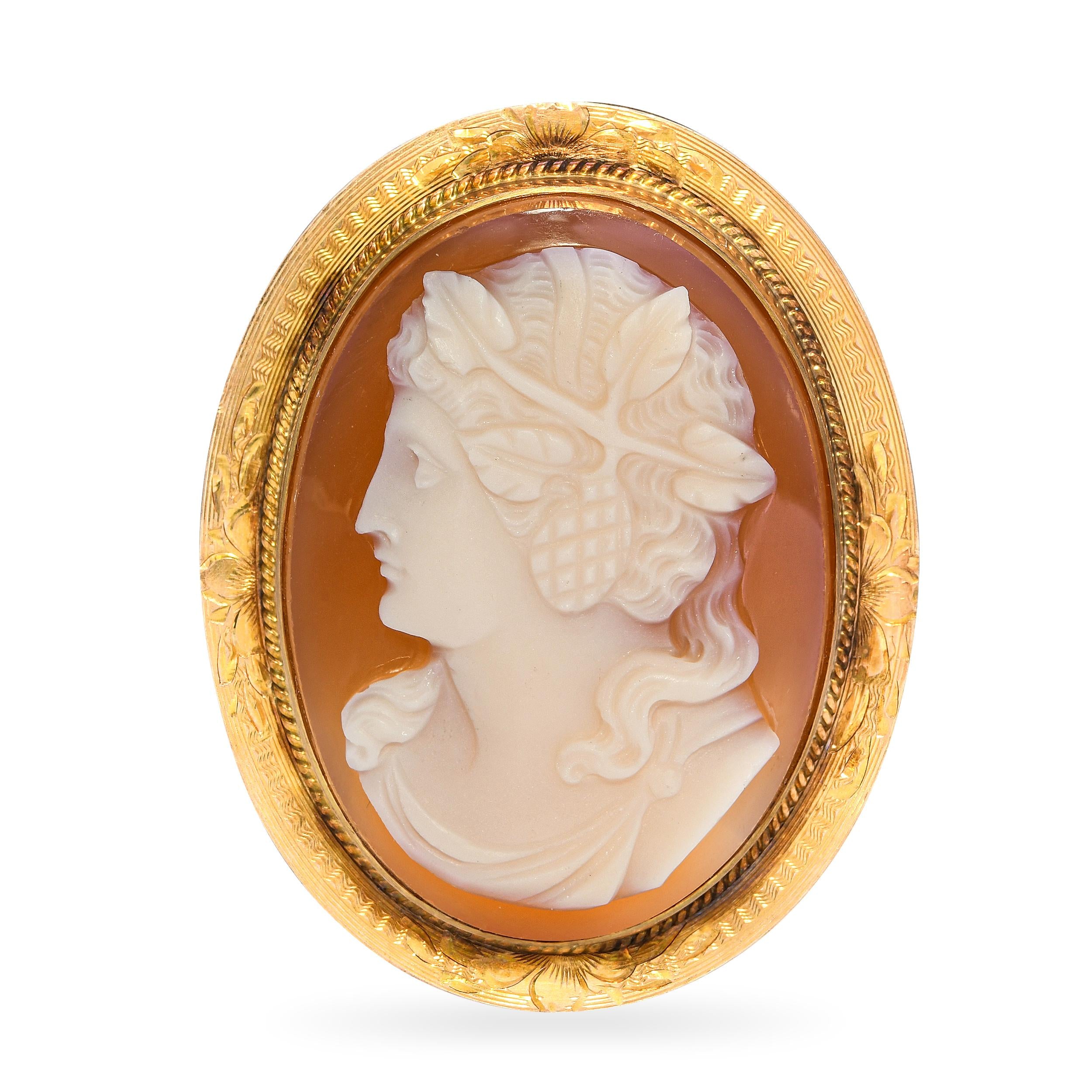 Antique Victorian 14k Yellow Gold Lady with Ornaments Hardstone Cameo Brooch