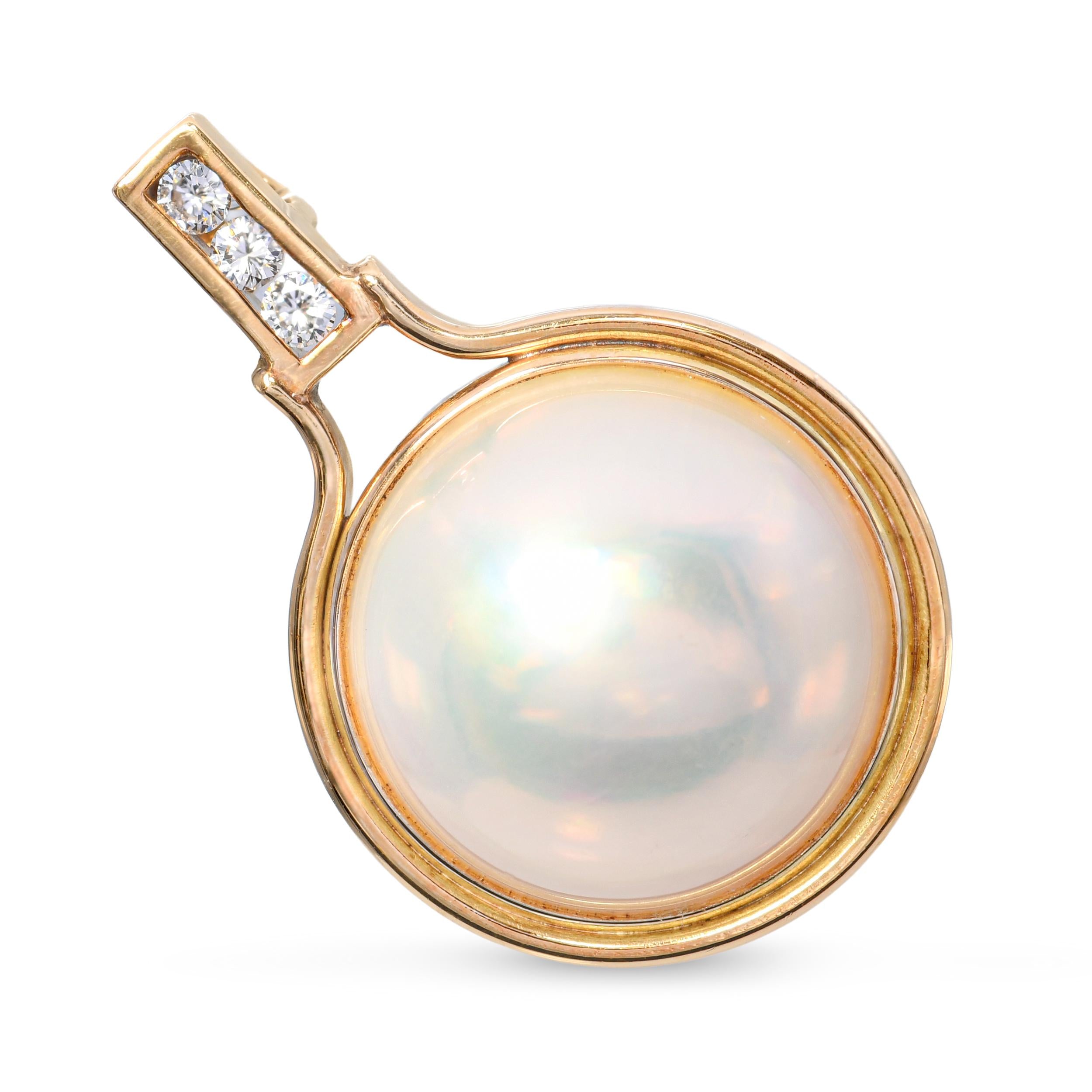 Vintage 14k Yellow Gold Mabe Pearl and Diamond Pendant