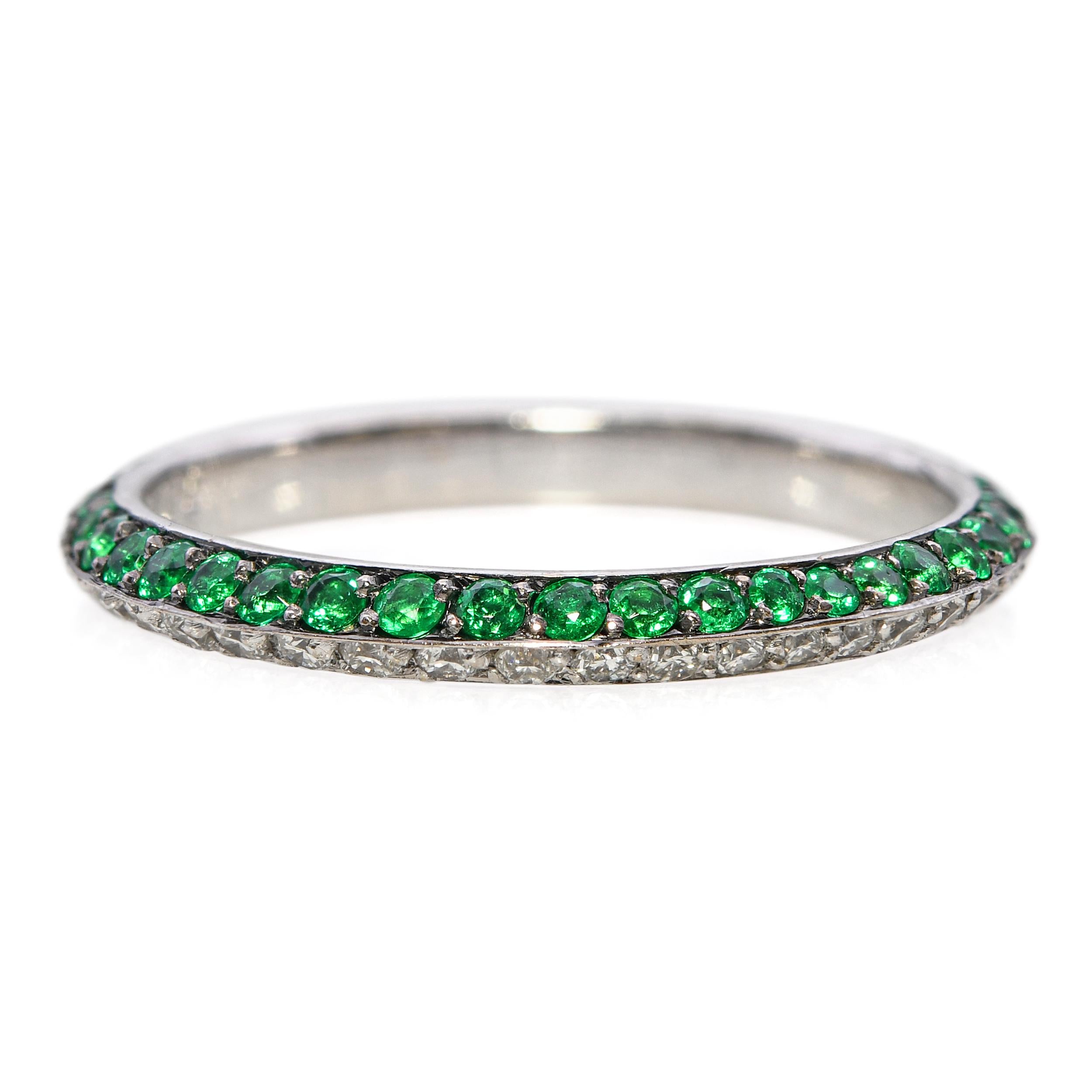 18k White Gold Diamond and Emerald Band