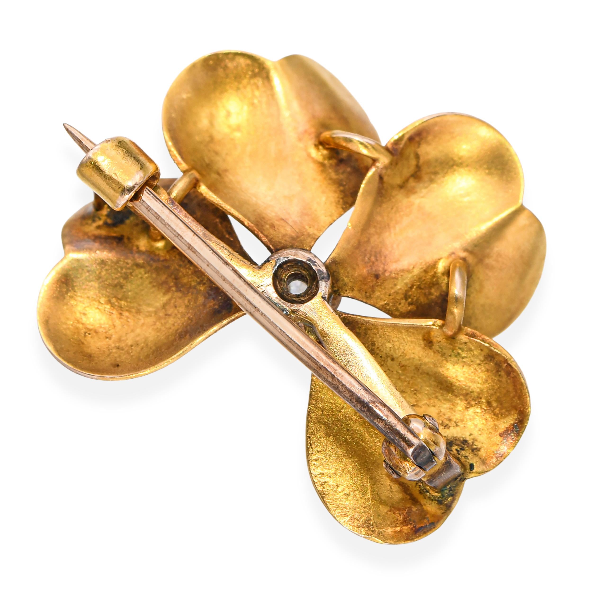 Antique Yellow Gold Diamond Flower Brooch