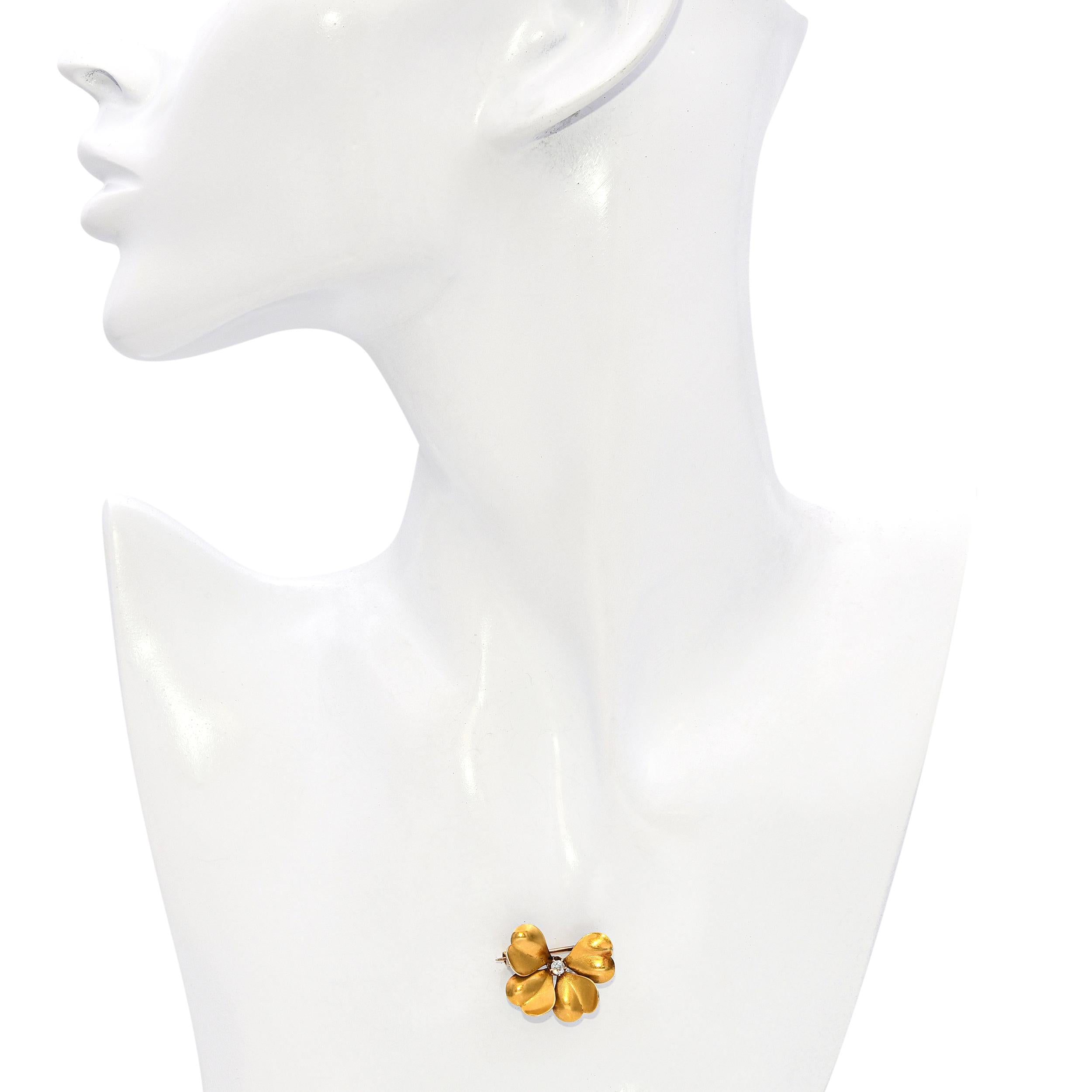 Antique Yellow Gold Diamond Flower Brooch