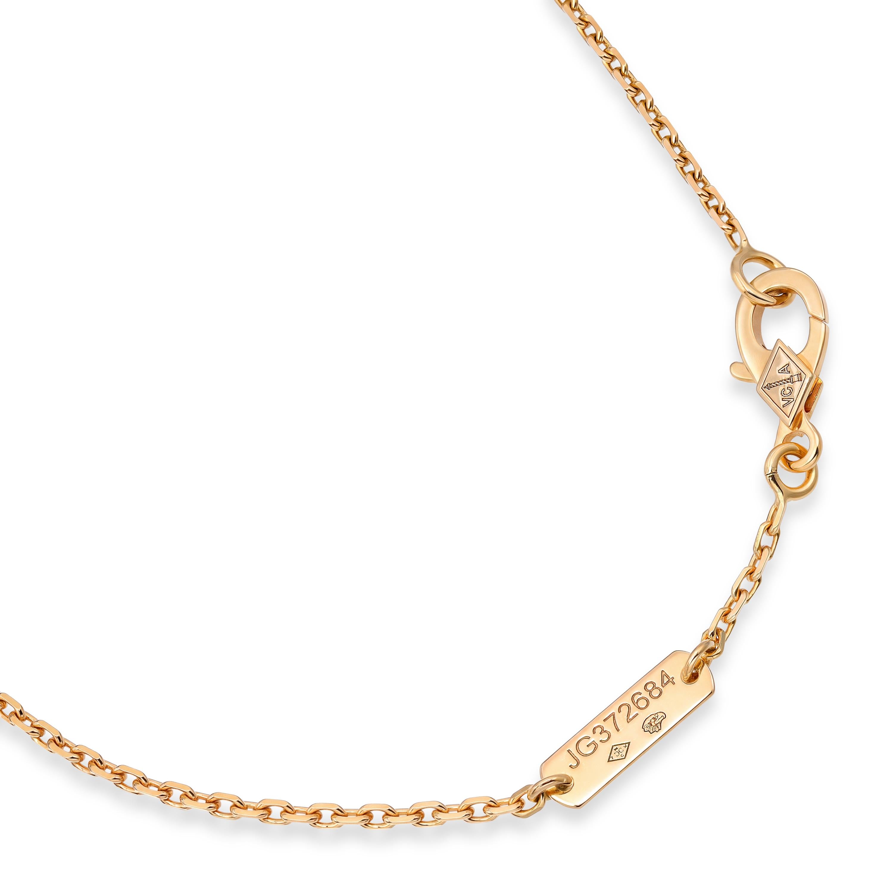 Van Cleef & Arpels 18k Yellow Gold Carnelian Vintage Alhambra Pendant Necklace