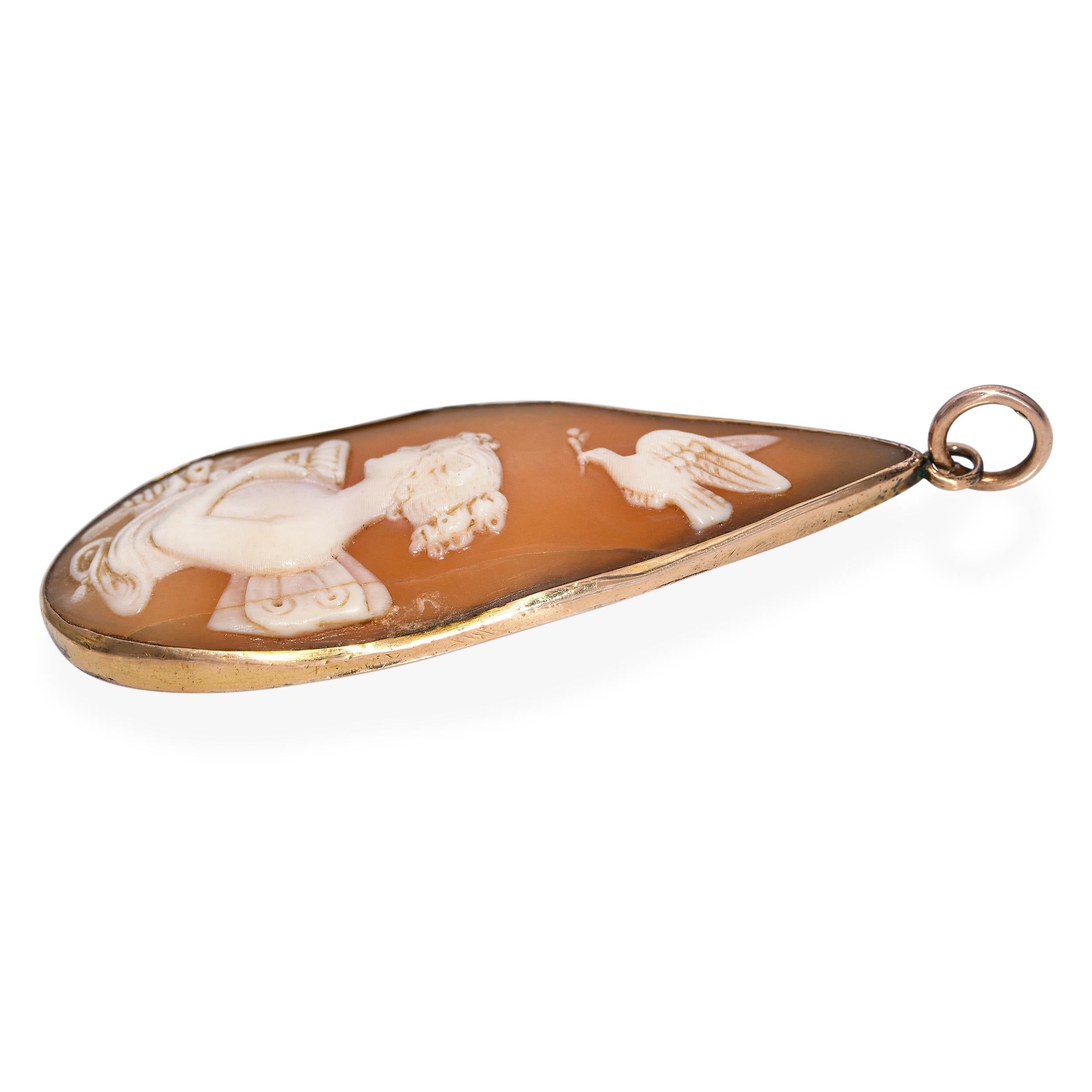 Antique 14K Yellow Gold Psyche with Flowers & Cup Wedding Cameo Pendant