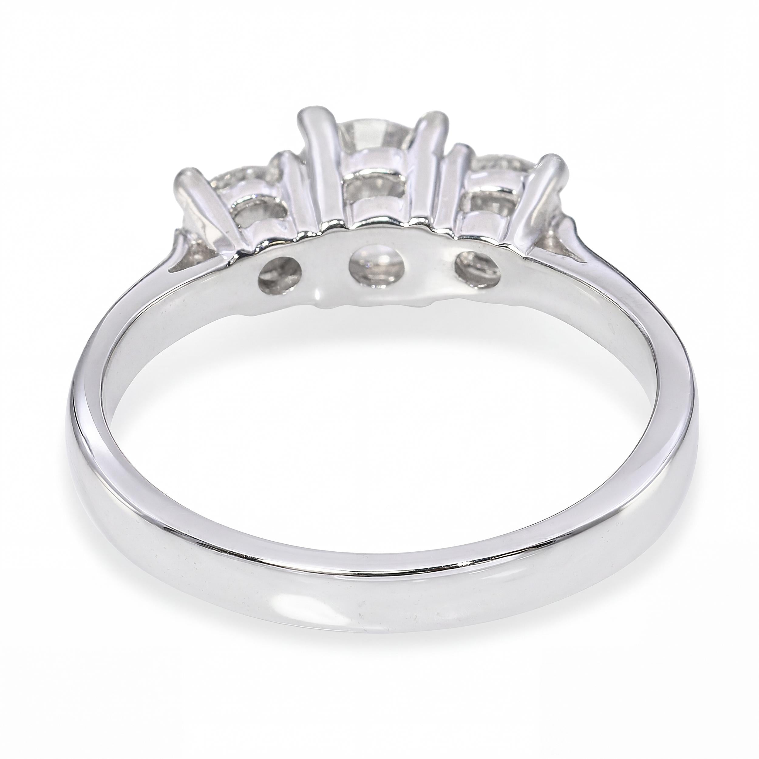 14k White Gold 1.0ctw Diamond Three Stone Engagement Ring
